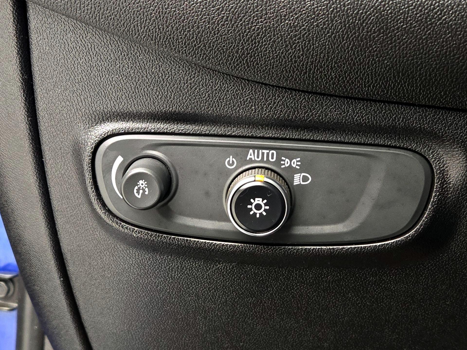 Thumbnail: 2019 Chevrolet Equinox - 13