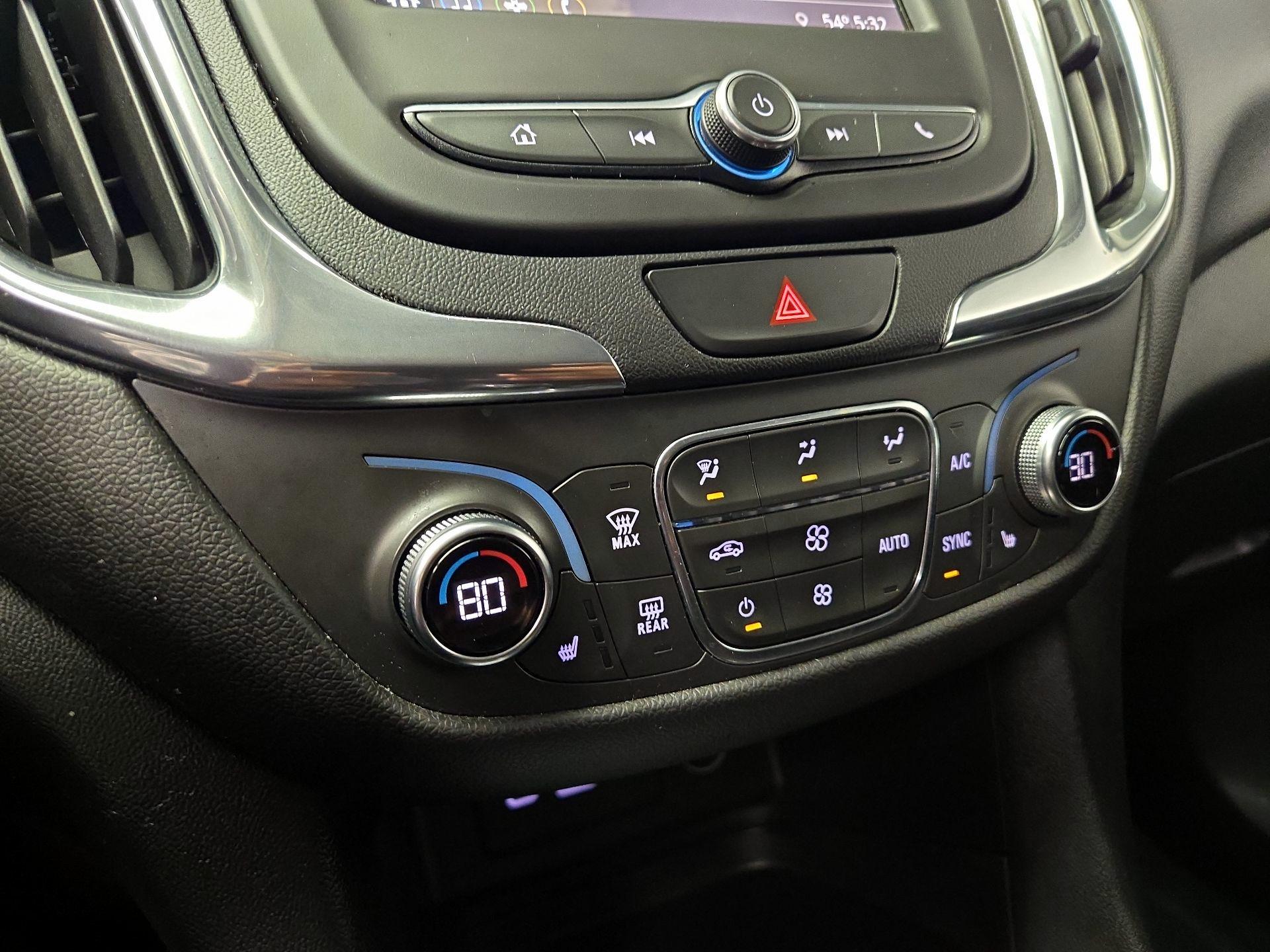 Thumbnail: 2019 Chevrolet Equinox - 16