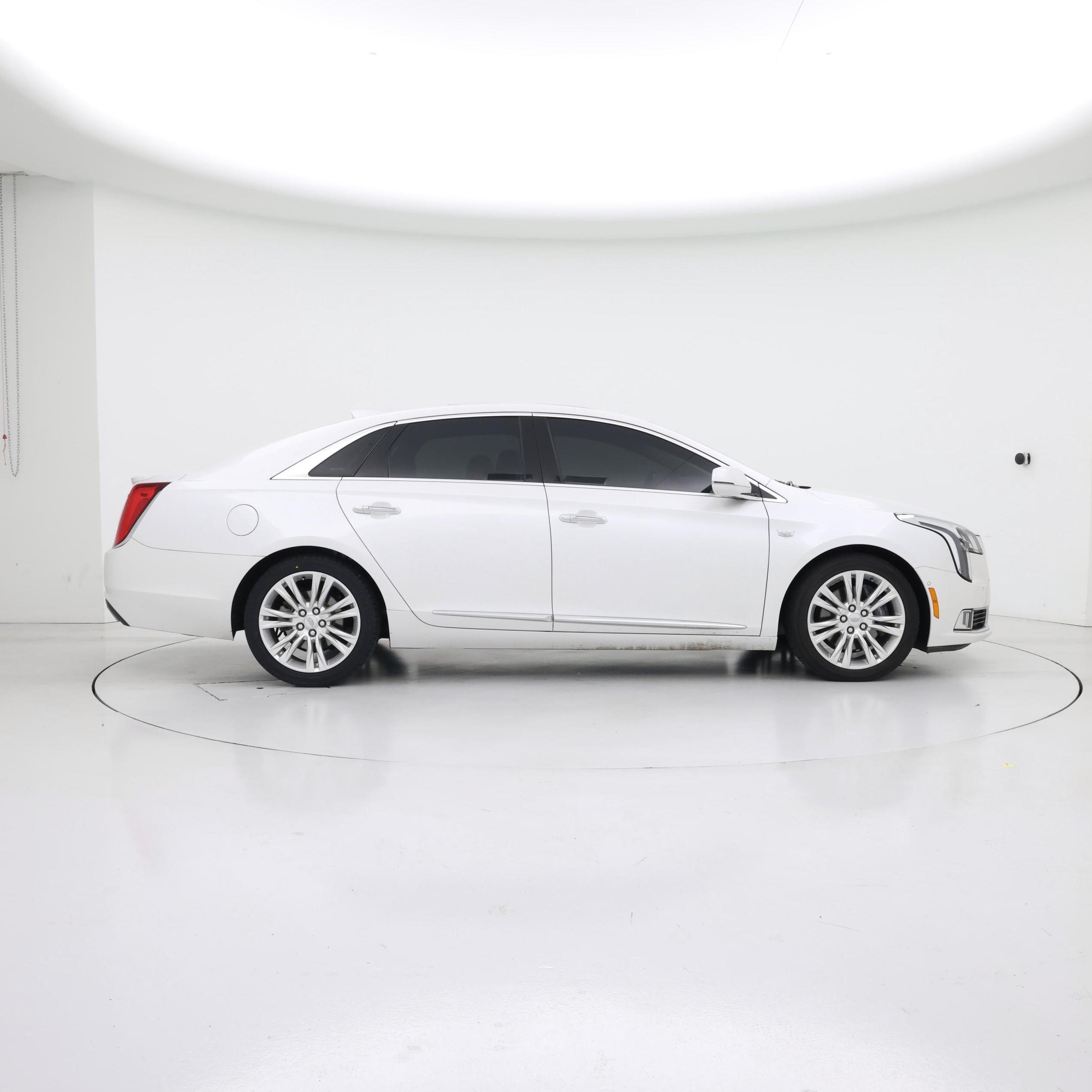 Thumbnail: 2019 Cadillac XTS - 7