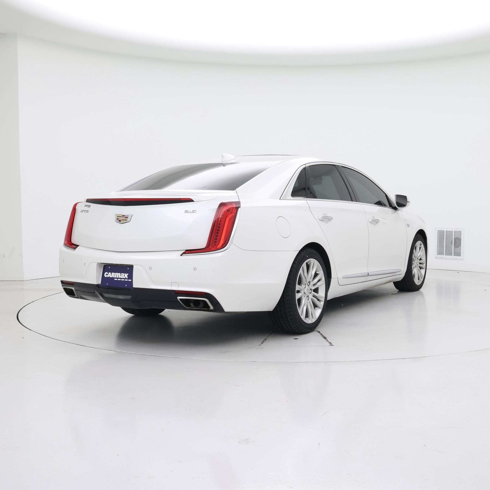 Thumbnail: 2019 Cadillac XTS - 8