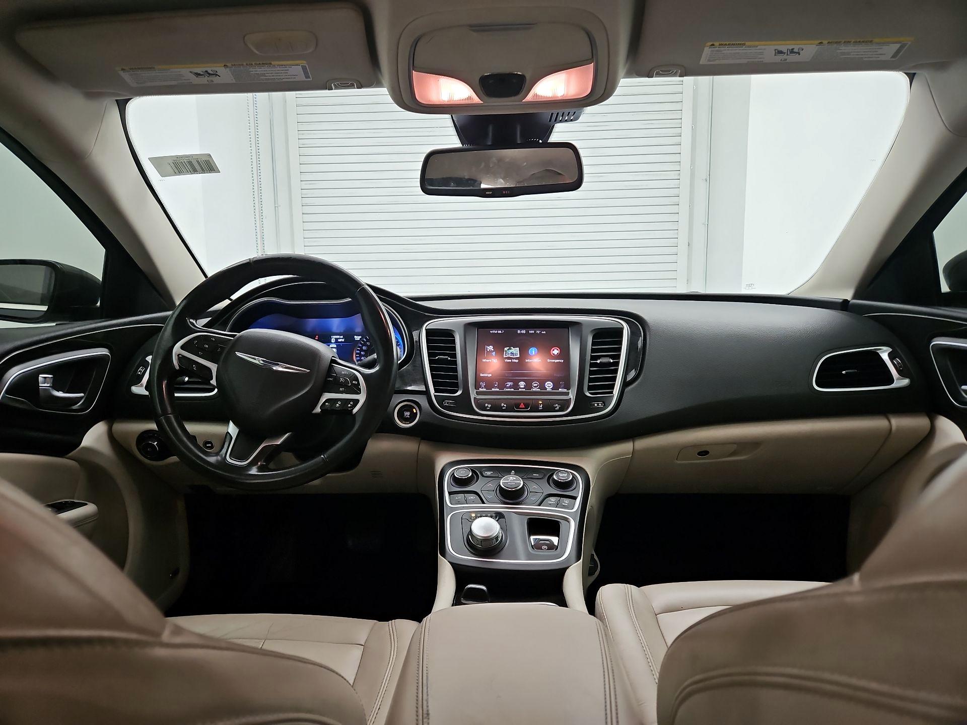 Thumbnail: 2015 Chrysler 200 - 9