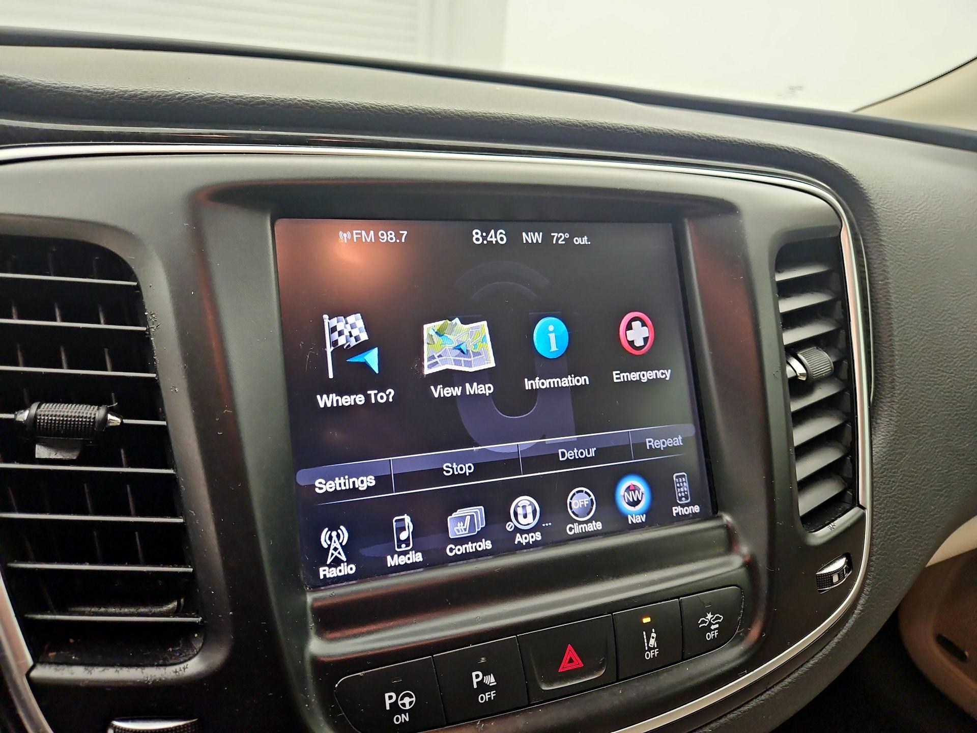 Thumbnail: 2015 Chrysler 200 - 14