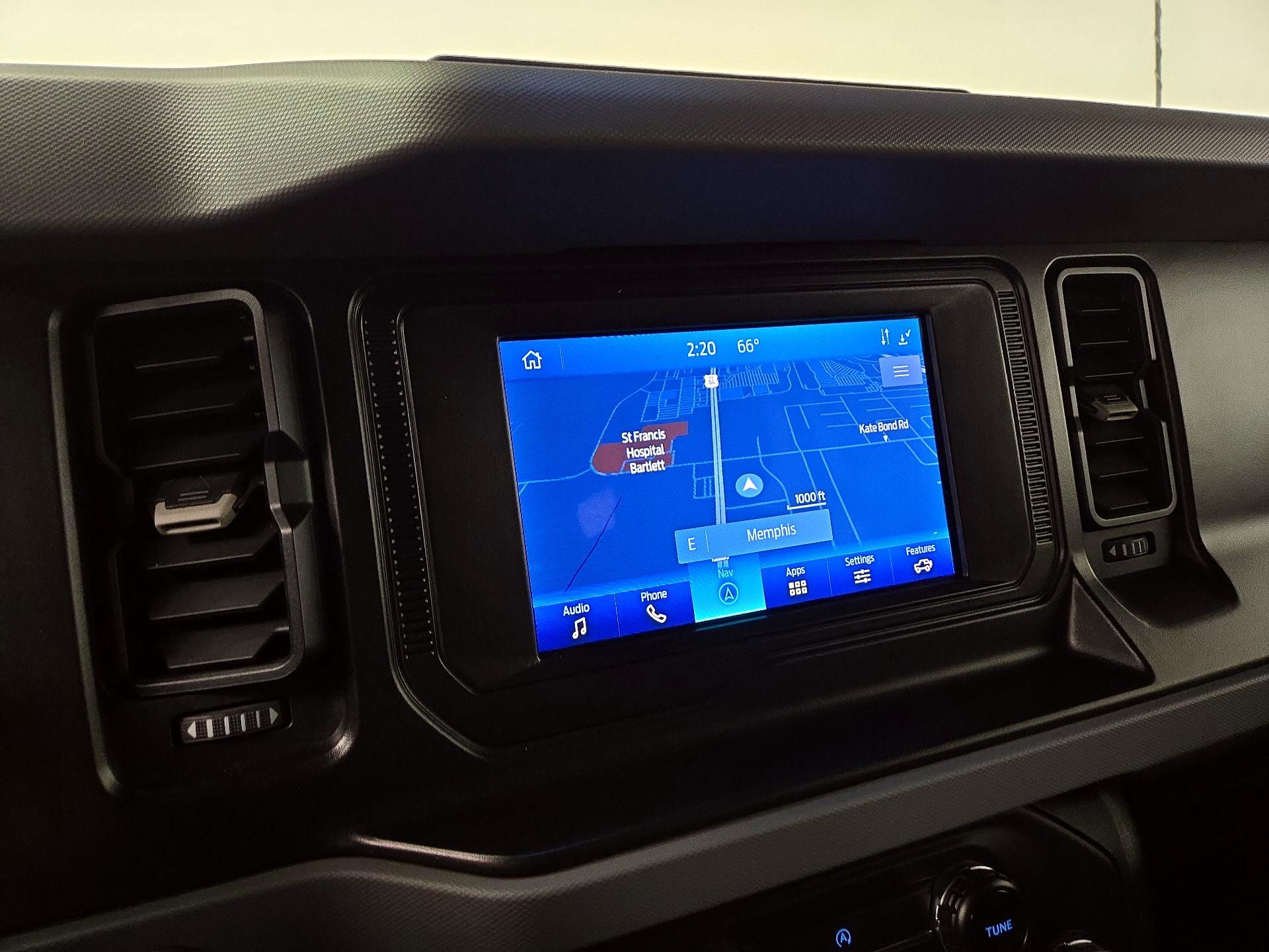 Thumbnail: 2021 Ford Bronco - 14