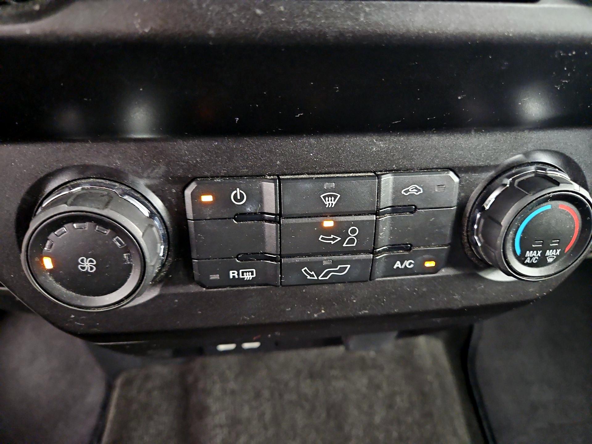 Thumbnail: 2019 Ford F-150 - 16