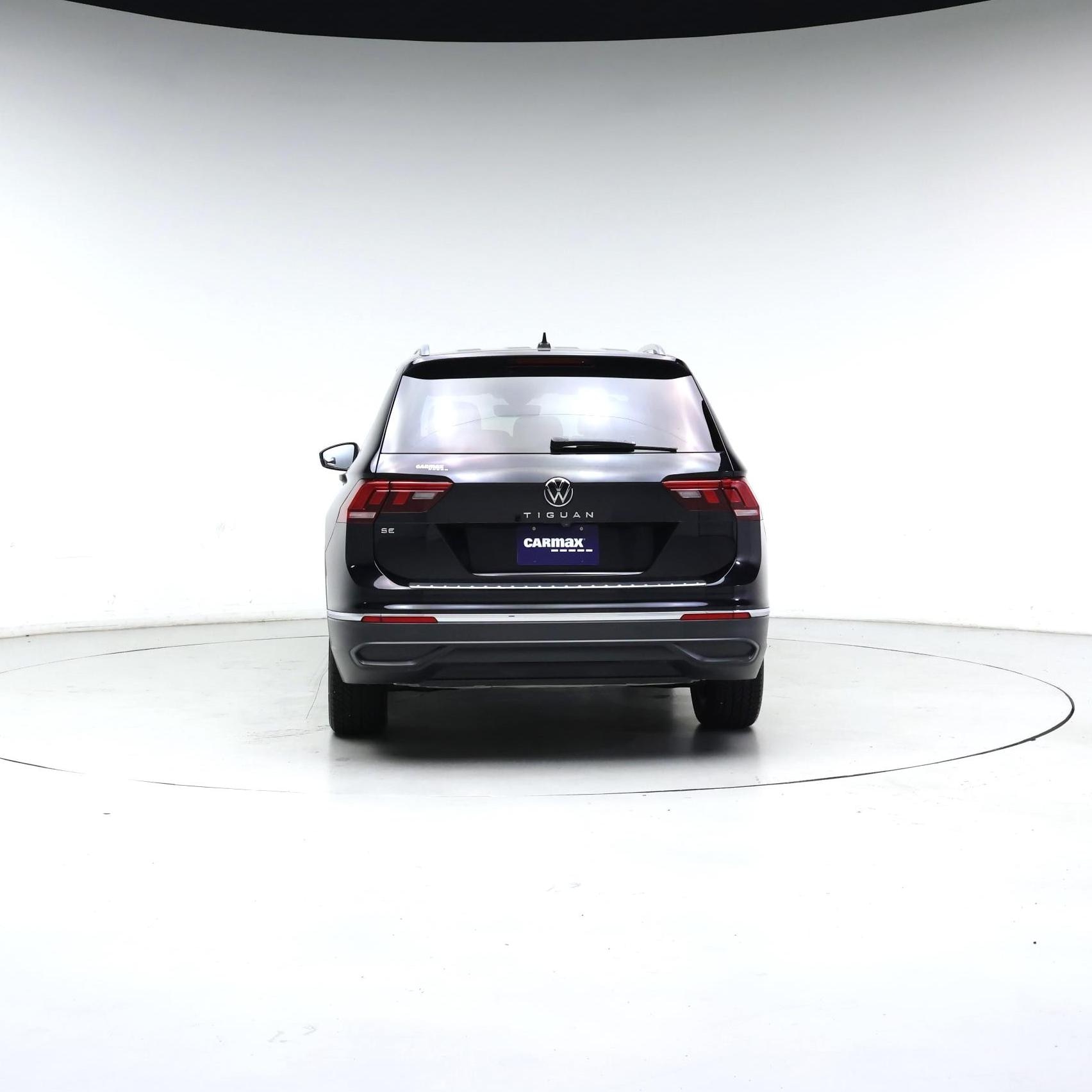Thumbnail: 2022 Volkswagen Tiguan - 6