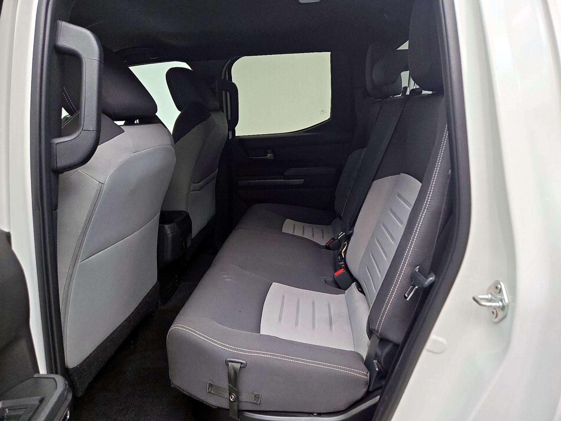 Thumbnail: 2024 Toyota Tacoma - 19