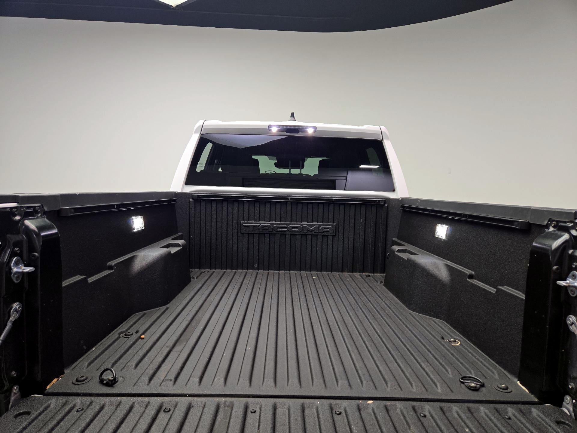 Thumbnail: 2024 Toyota Tacoma - 20