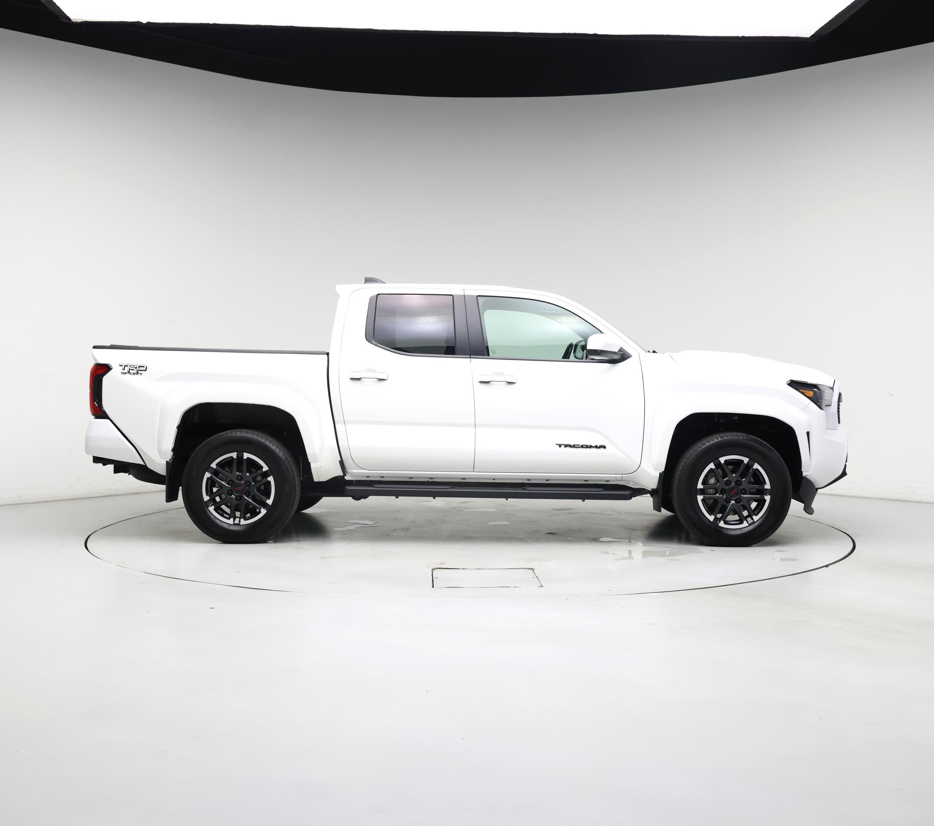 Thumbnail: 2024 Toyota Tacoma - 7