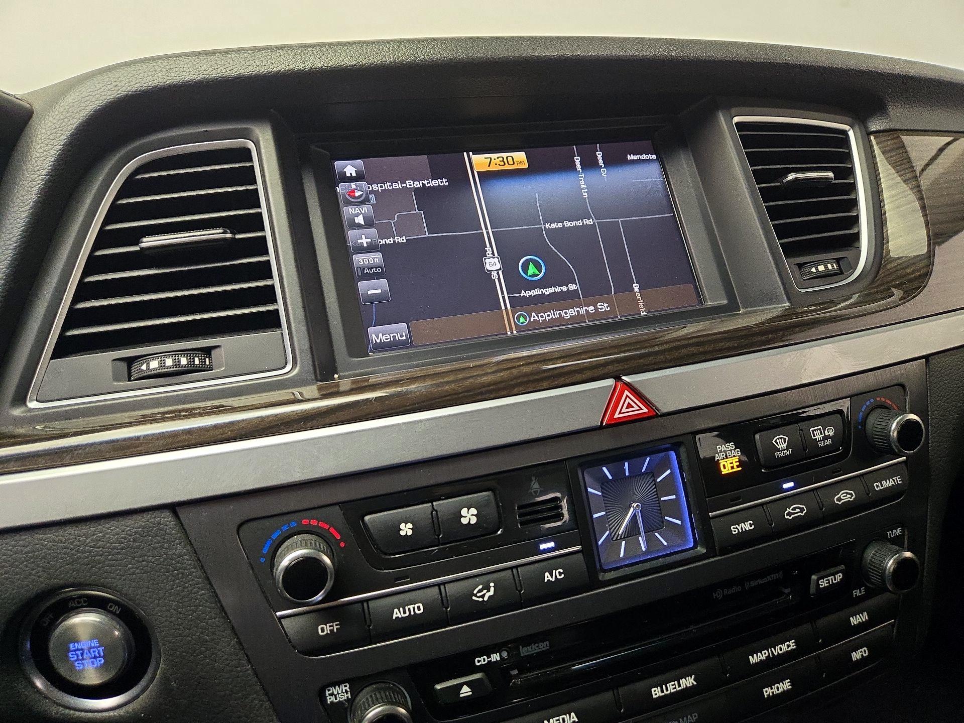 Thumbnail: 2016 Hyundai Genesis - 14