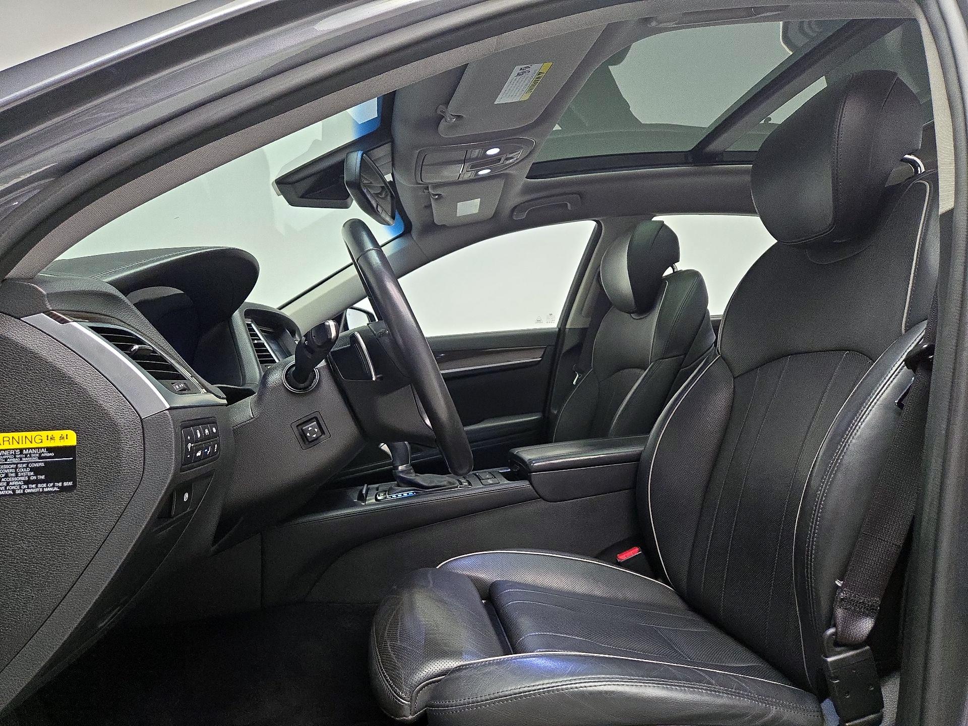 Thumbnail: 2016 Hyundai Genesis - 20