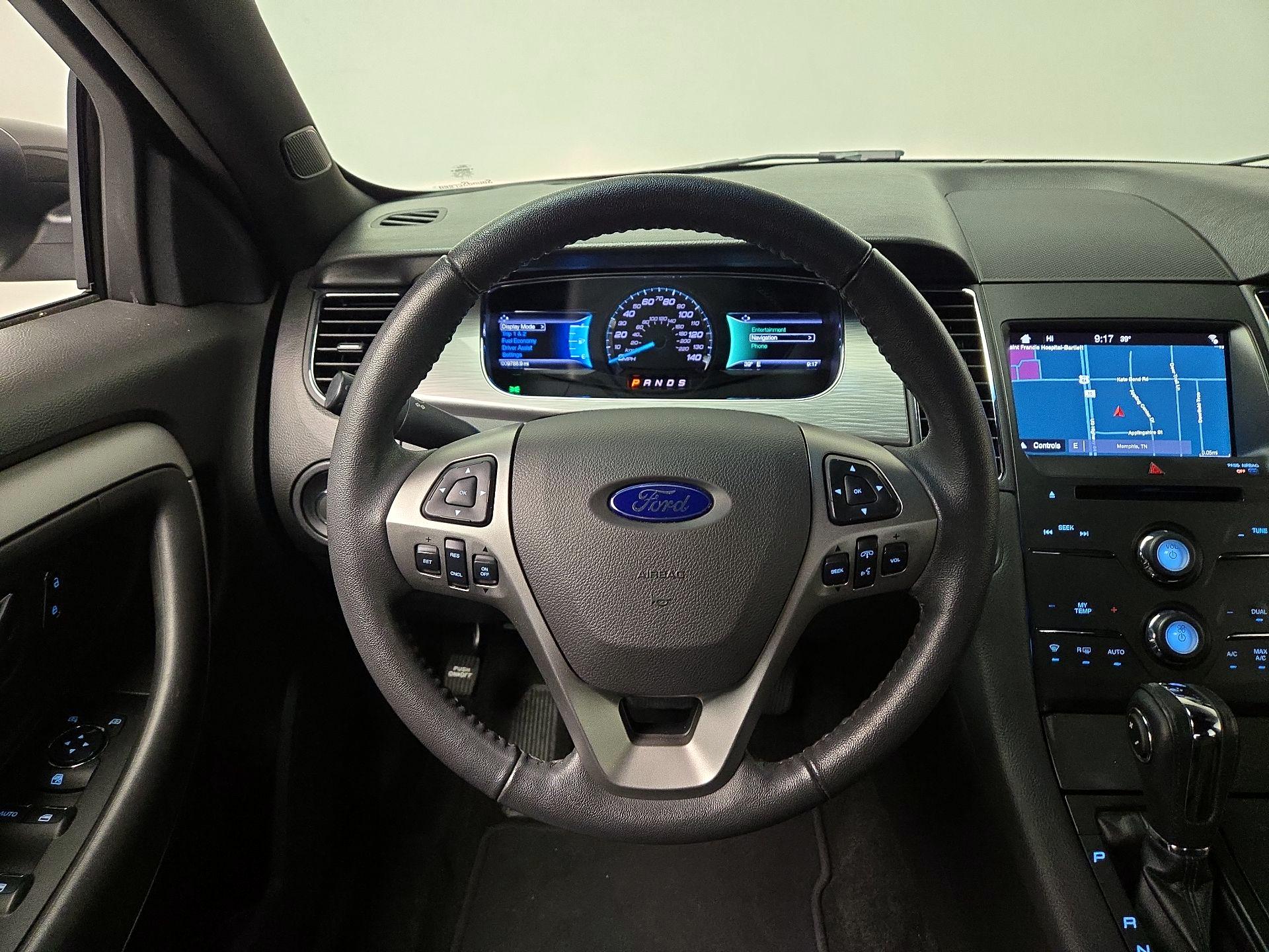 Thumbnail: 2016 Ford Taurus - 10