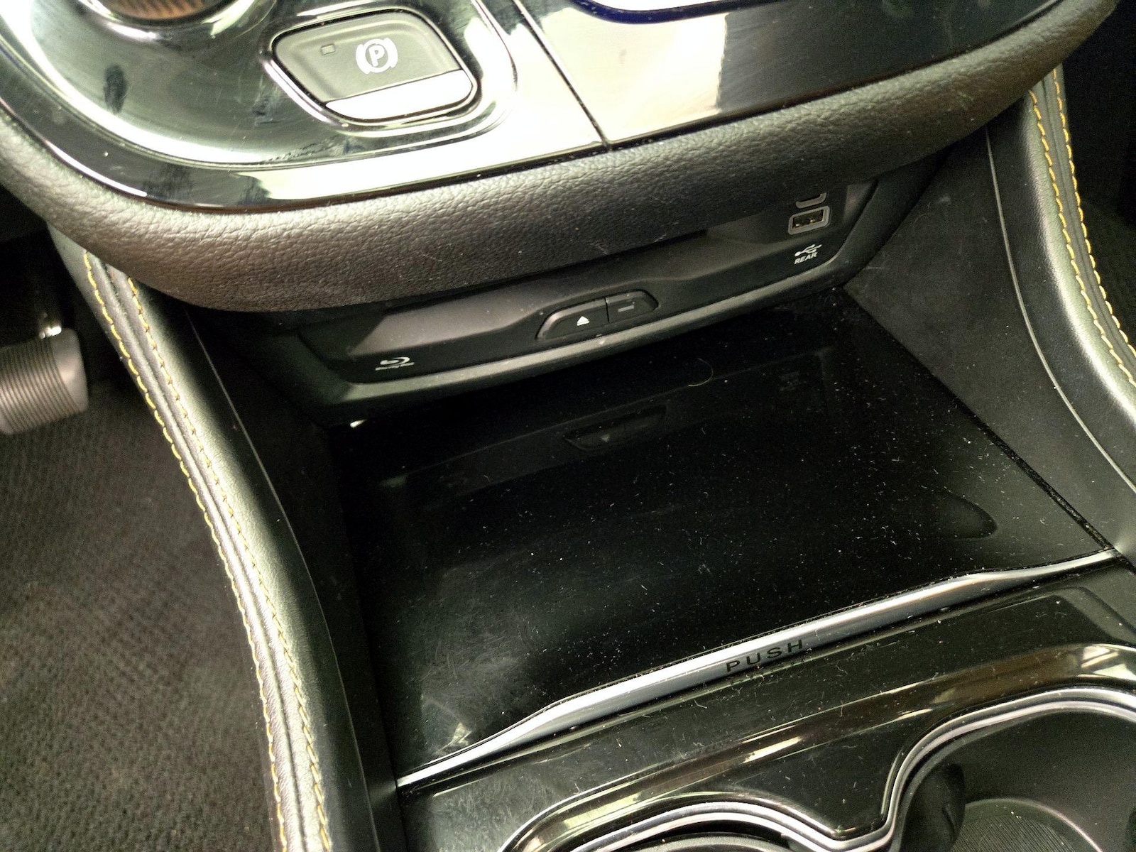 2023 Chrysler Pacifica Pinnacle - Photo 20