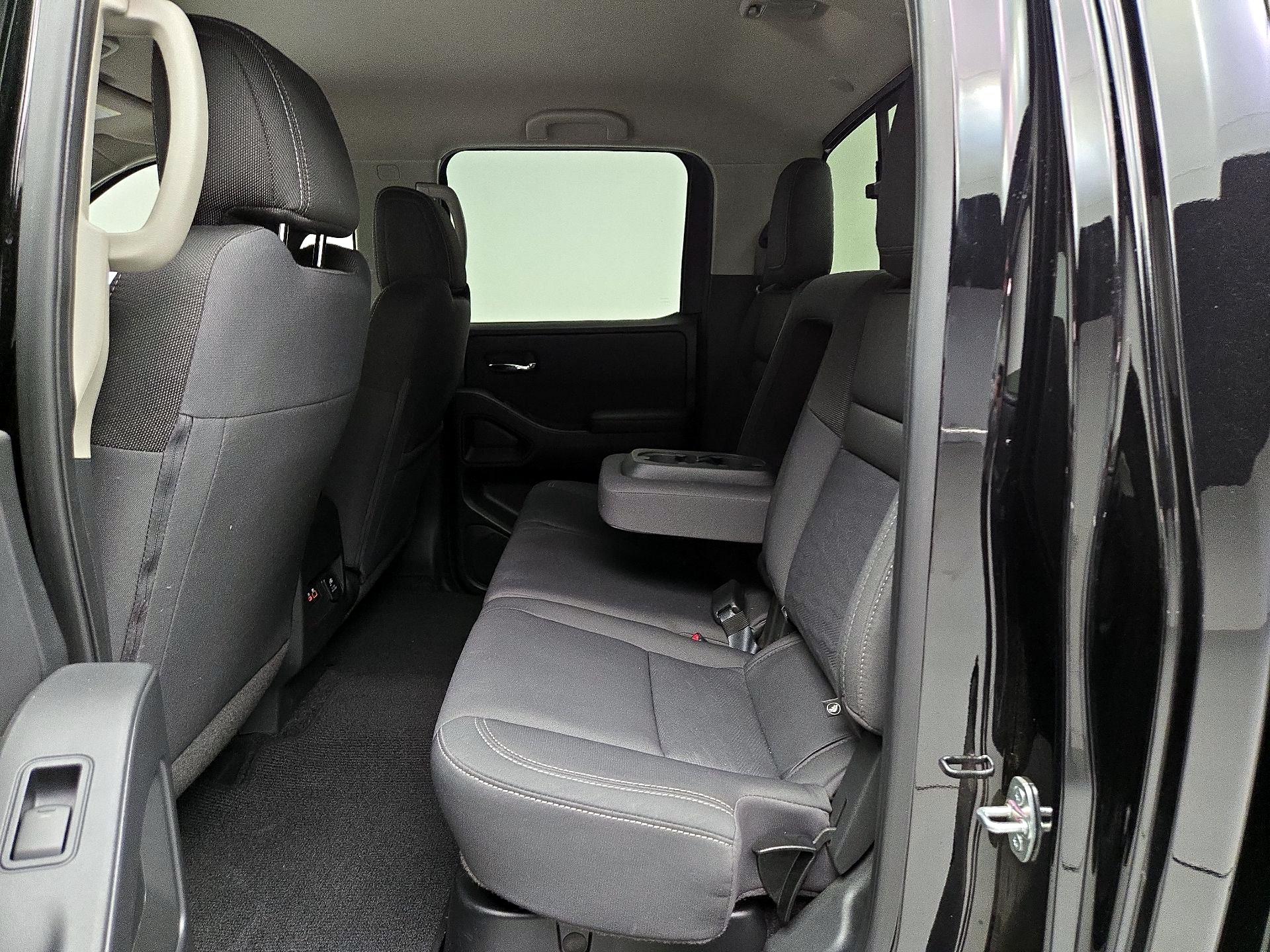 Thumbnail: 2024 Nissan Frontier - 20