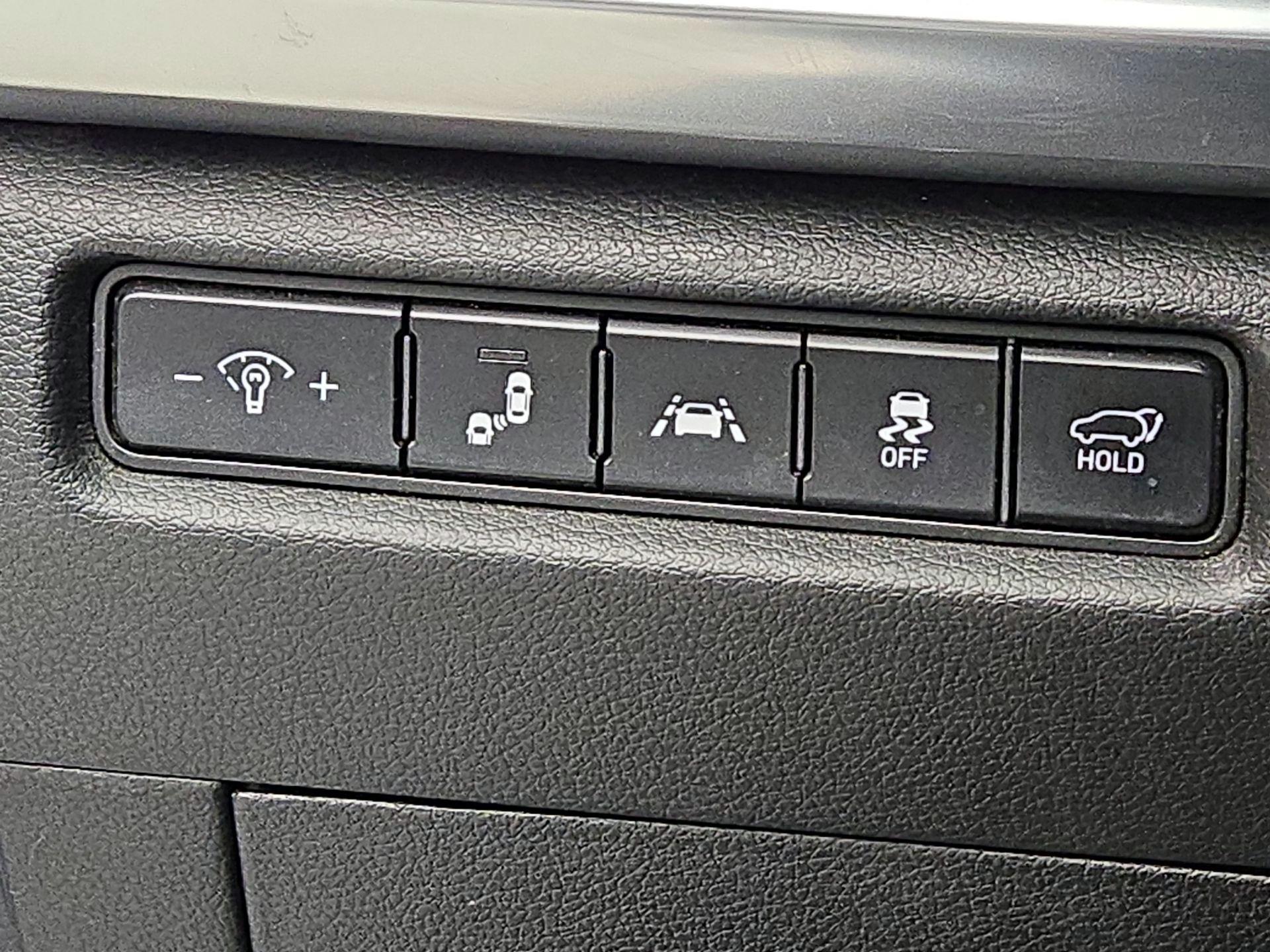 Thumbnail: 2022 Kia Telluride - 13