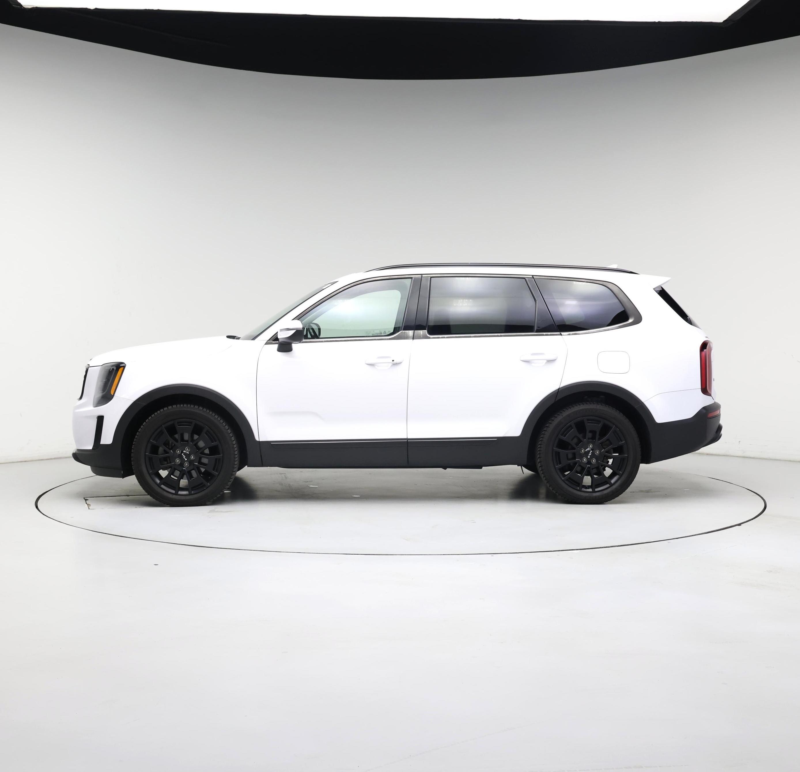 Thumbnail: 2022 Kia Telluride - 3