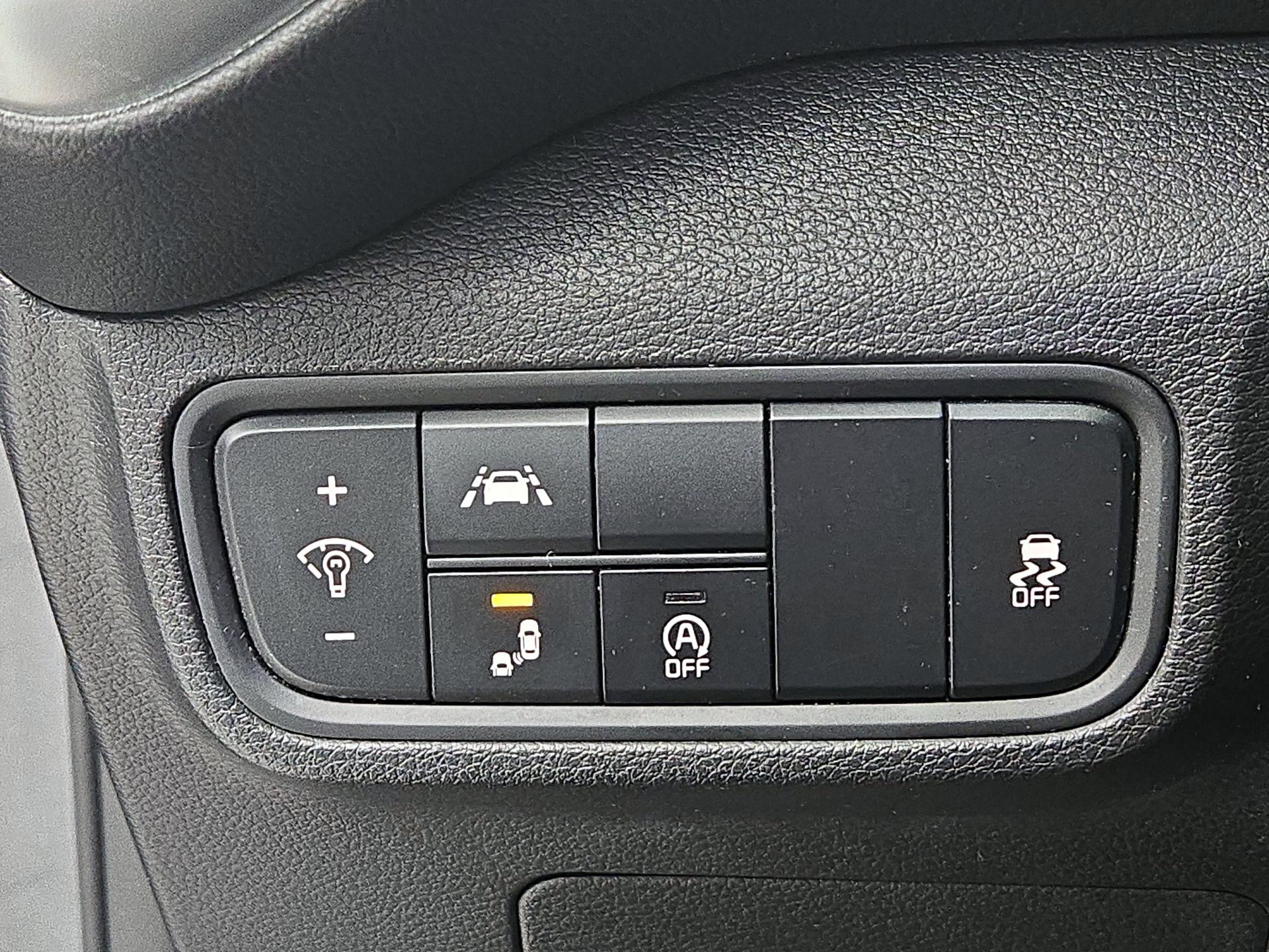 Thumbnail: 2021 Kia Soul - 13