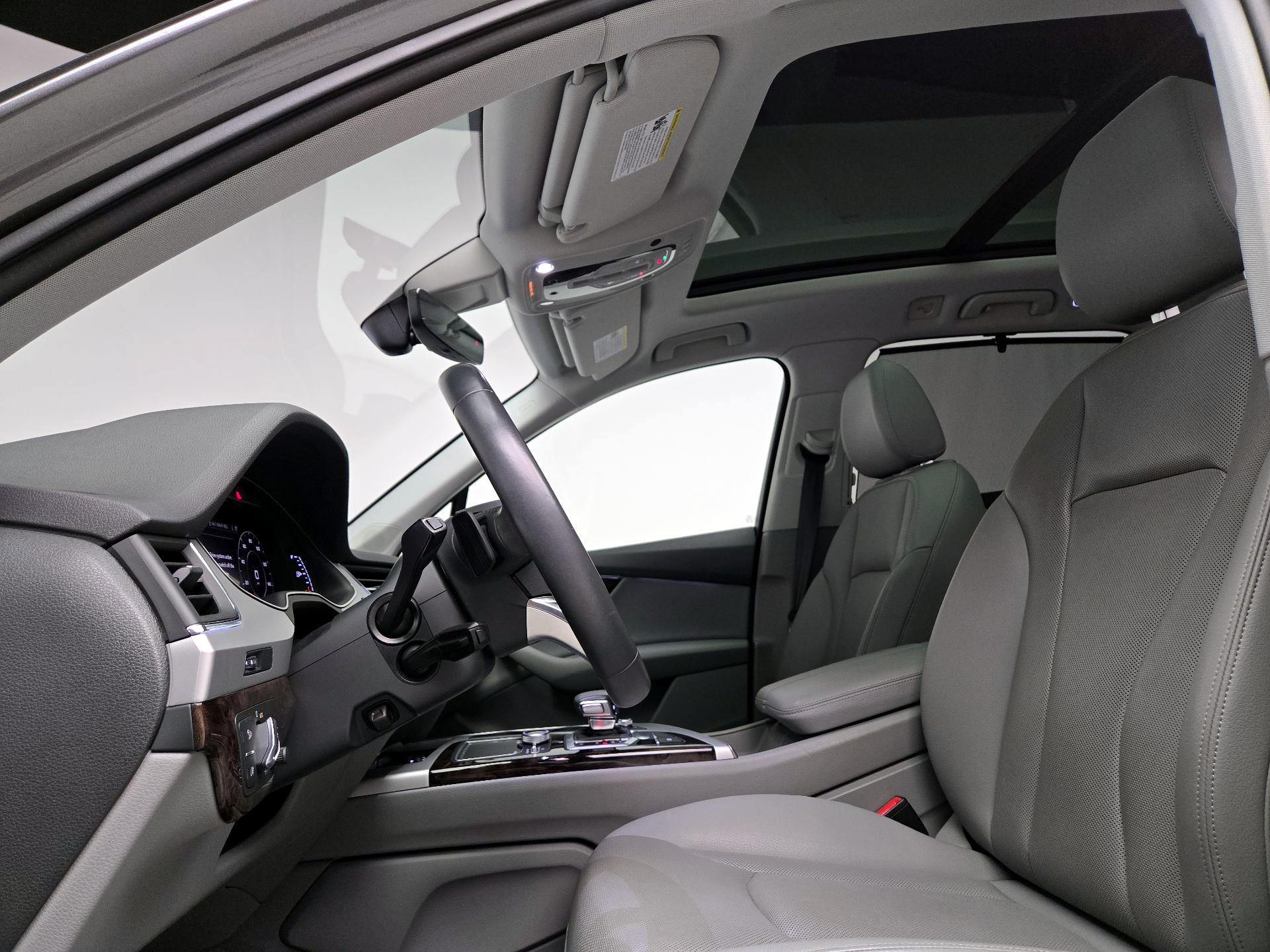 Thumbnail: 2019 Audi Q7 - 20