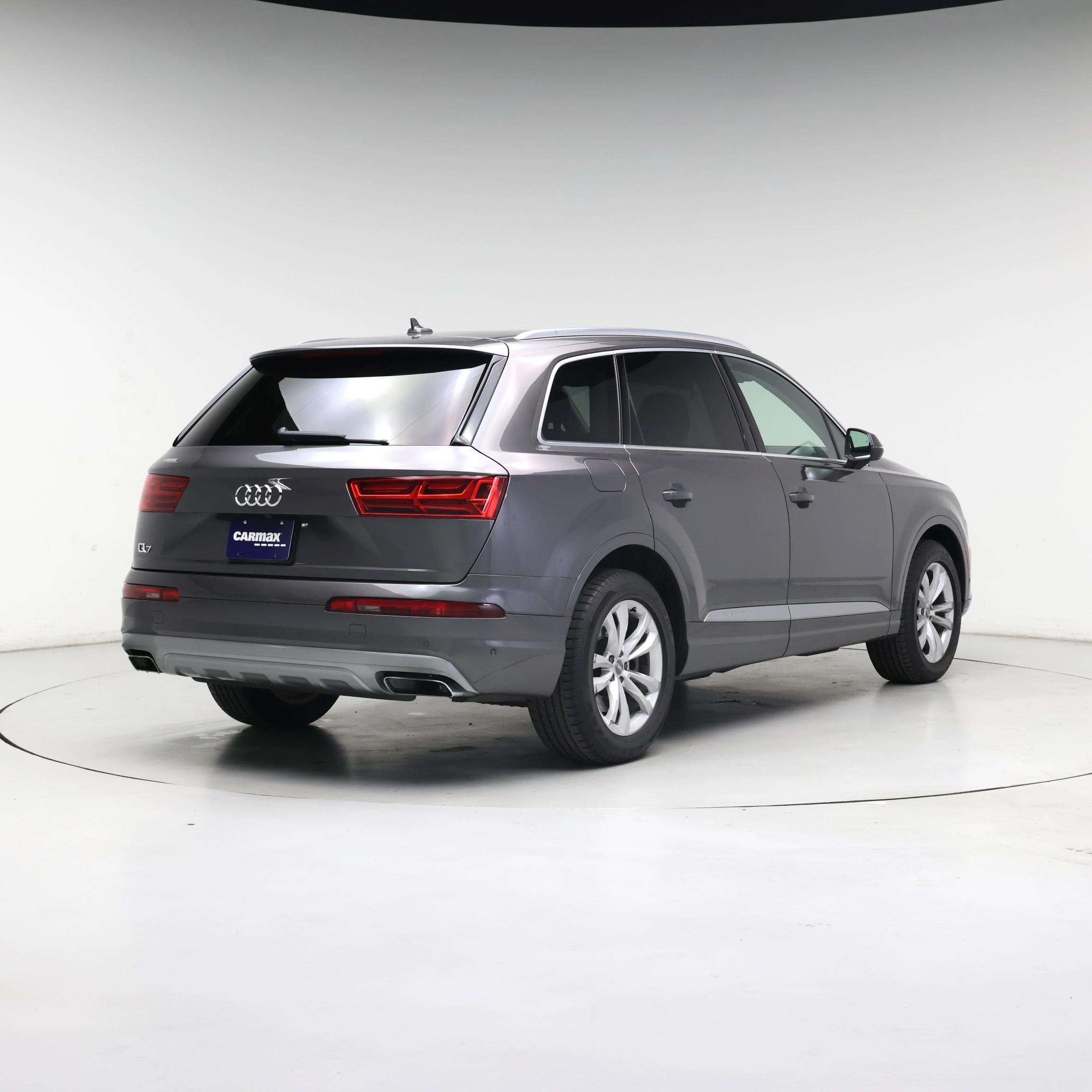Thumbnail: 2019 Audi Q7 - 8