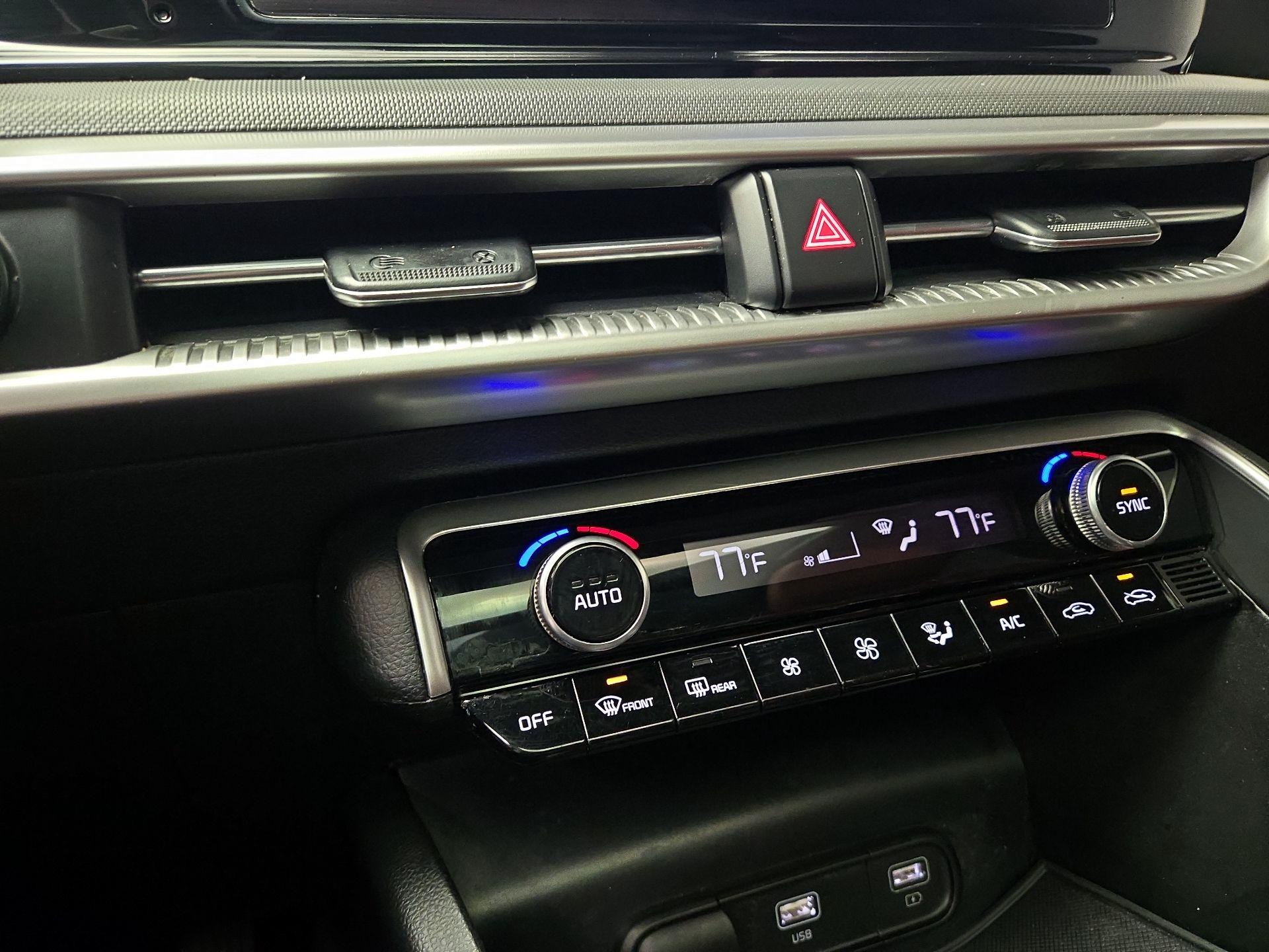 Thumbnail: 2023 Kia K5 - 17