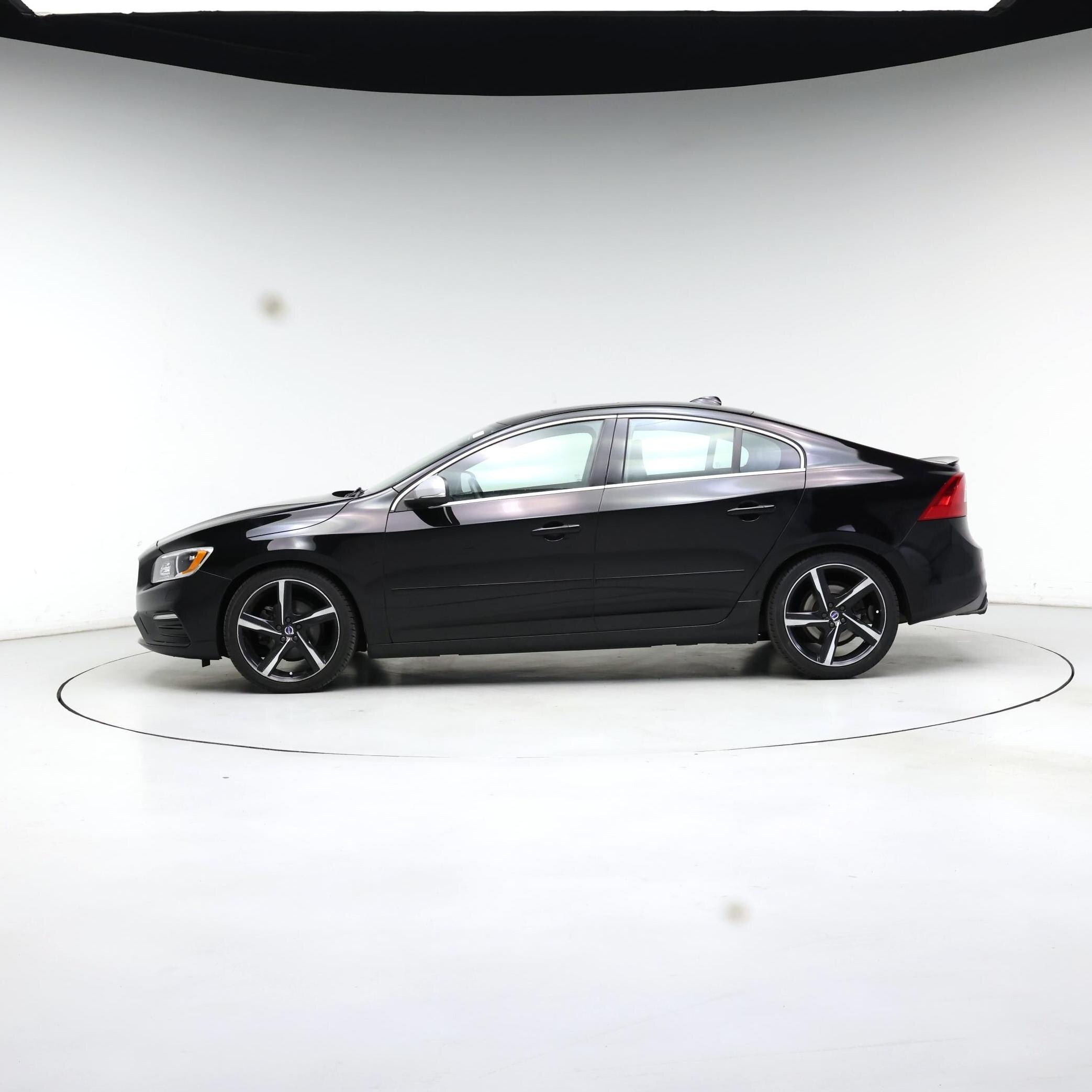 Thumbnail: 2016 Volvo S60 - 3
