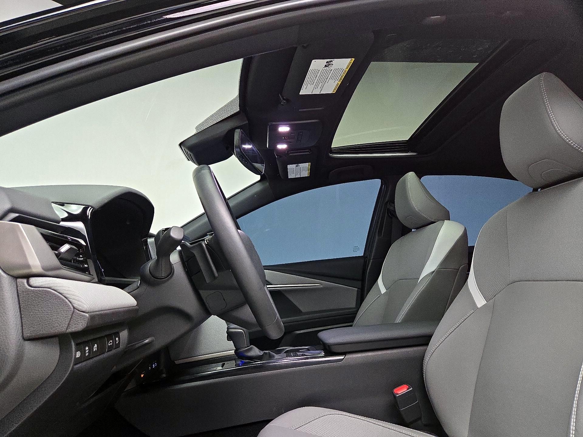 Thumbnail: 2025 Toyota Camry - 19