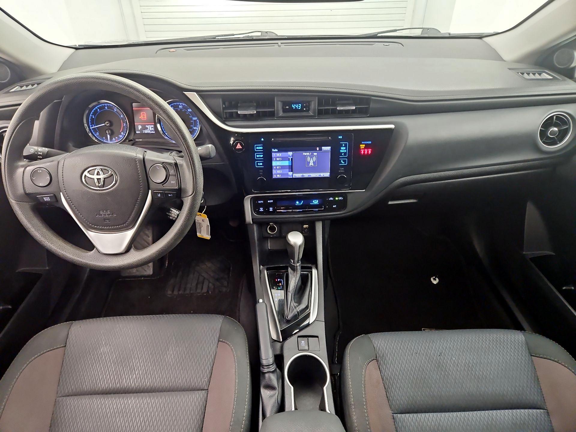 Thumbnail: 2018 Toyota Corolla - 9