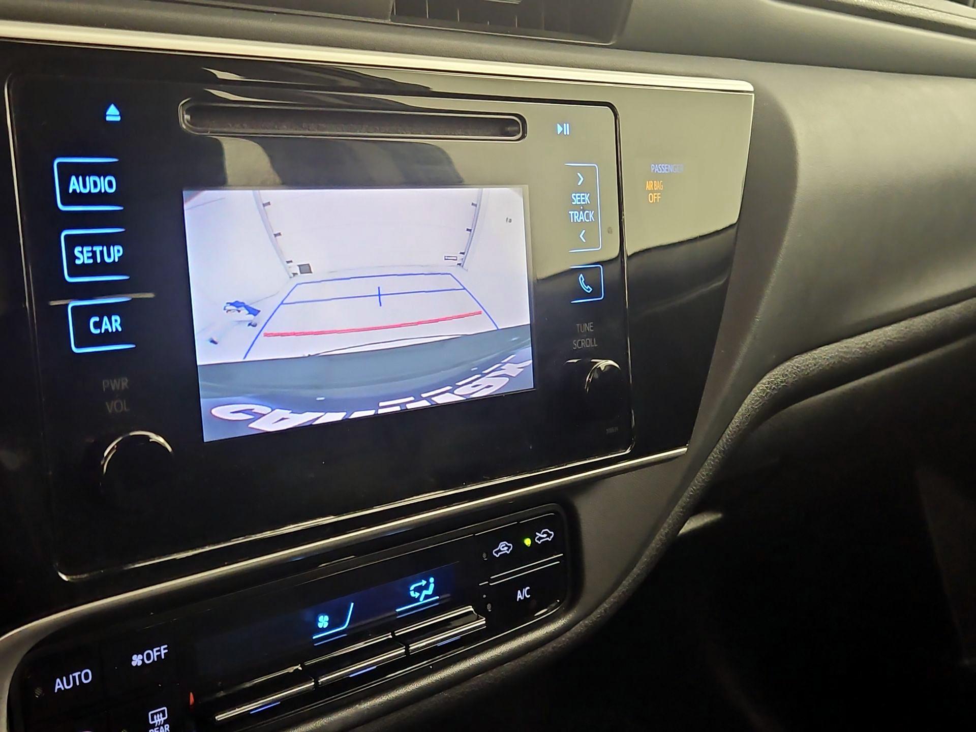 Thumbnail: 2018 Toyota Corolla - 14