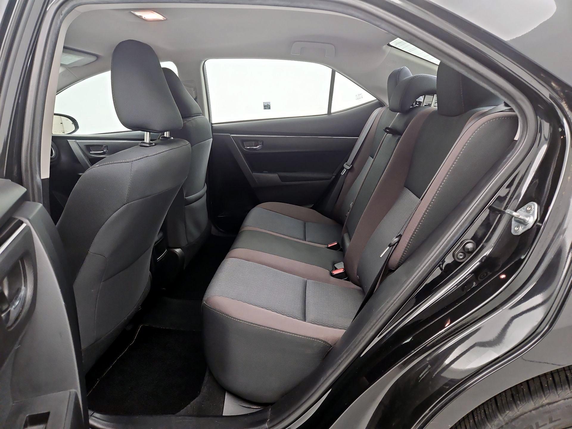 Thumbnail: 2018 Toyota Corolla - 19