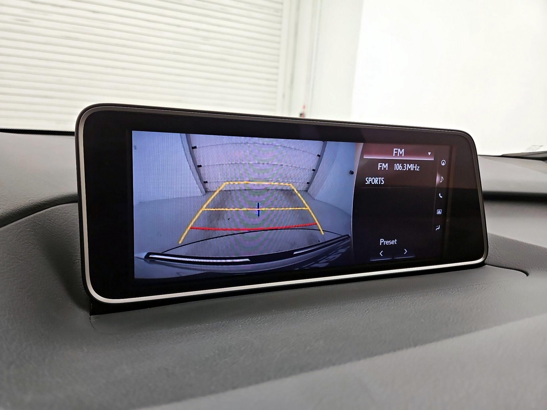 Thumbnail: 2017 Lexus RX - 15