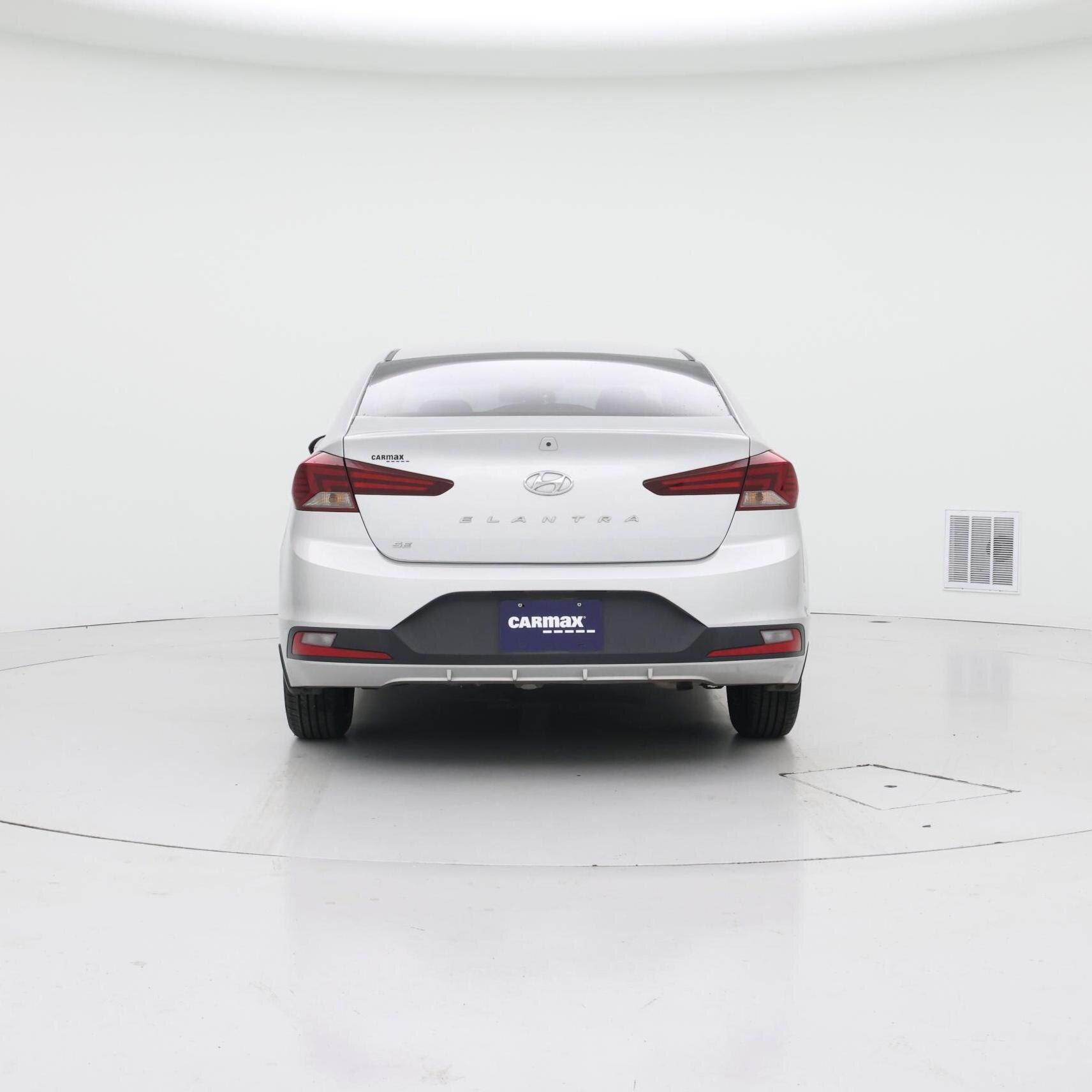 Thumbnail: 2019 Hyundai Elantra - 6