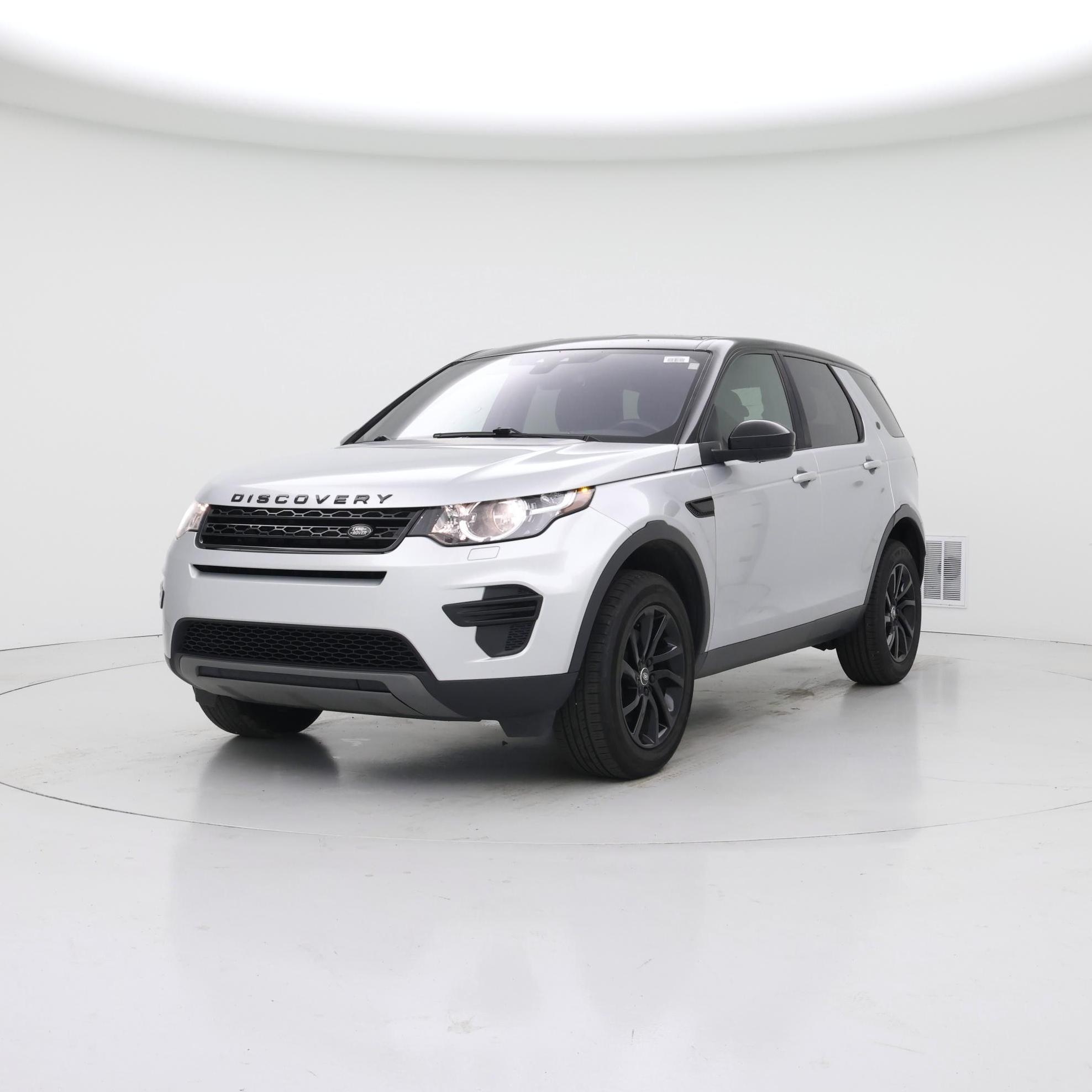 Thumbnail: 2019 Land Rover Discovery Sport - 4