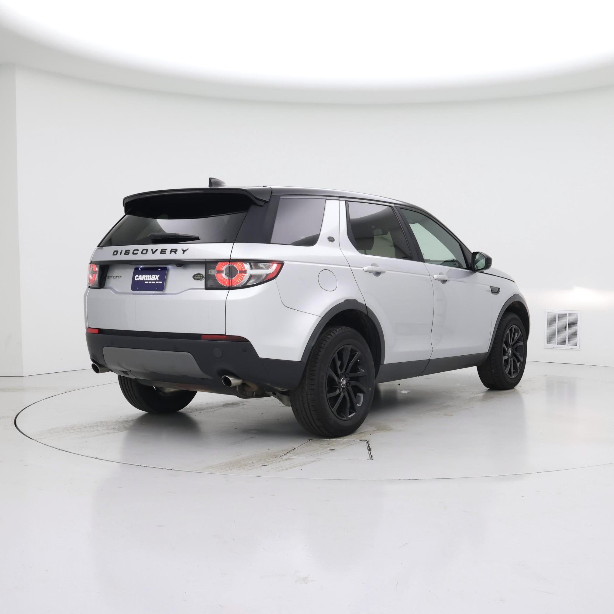 Thumbnail: 2019 Land Rover Discovery Sport - 8