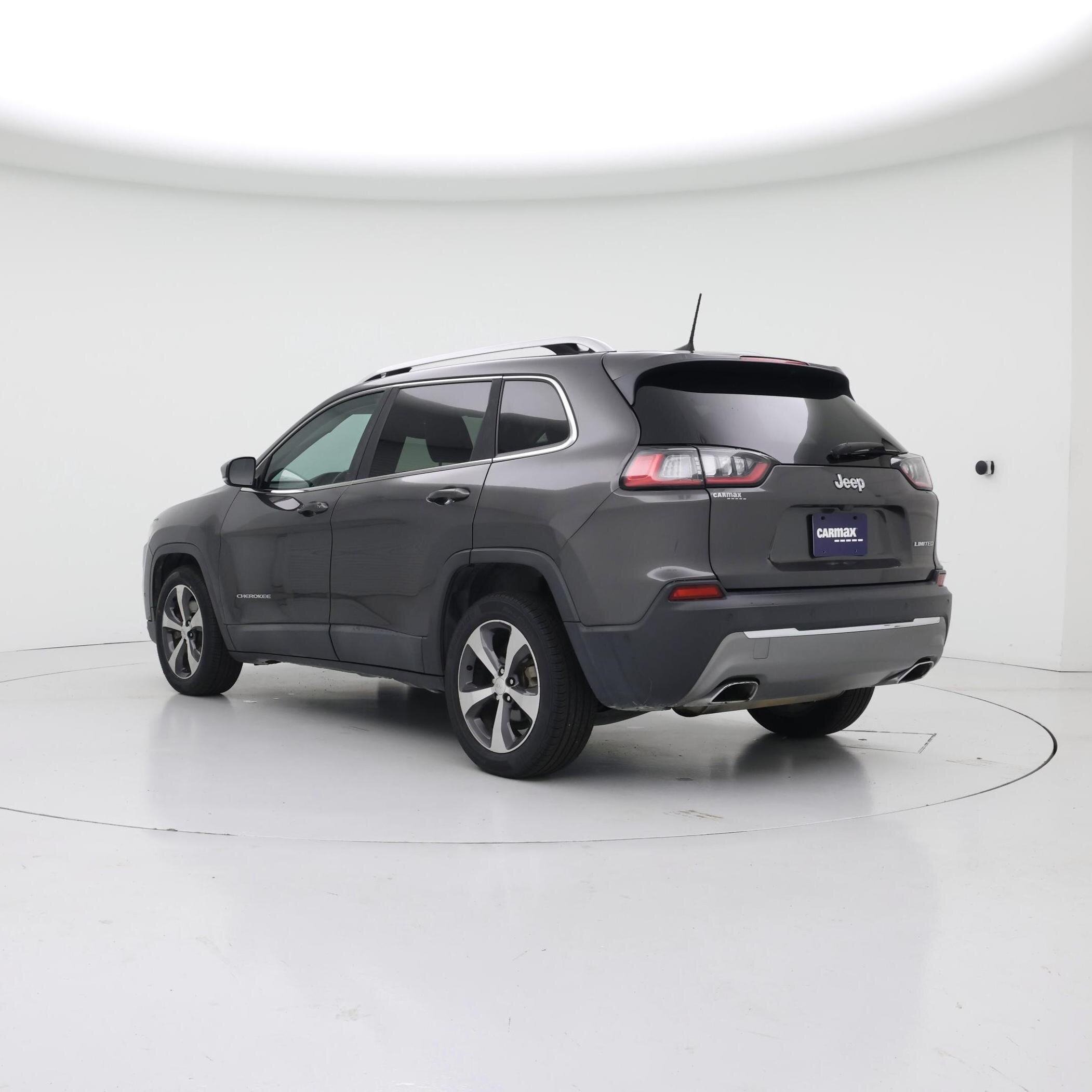 Thumbnail: 2019 Jeep Cherokee - 2