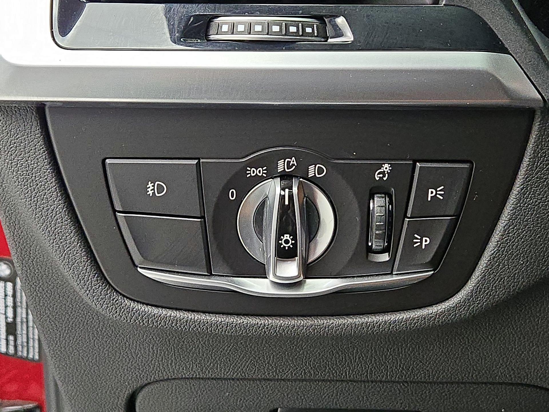 Thumbnail: 2021 BMW X4 - 13