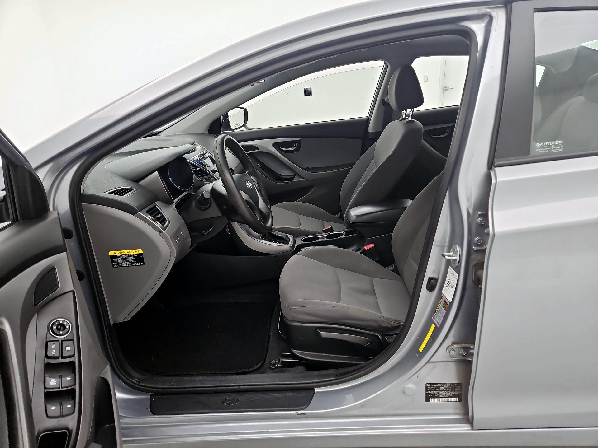 Thumbnail: 2016 Hyundai Elantra - 11