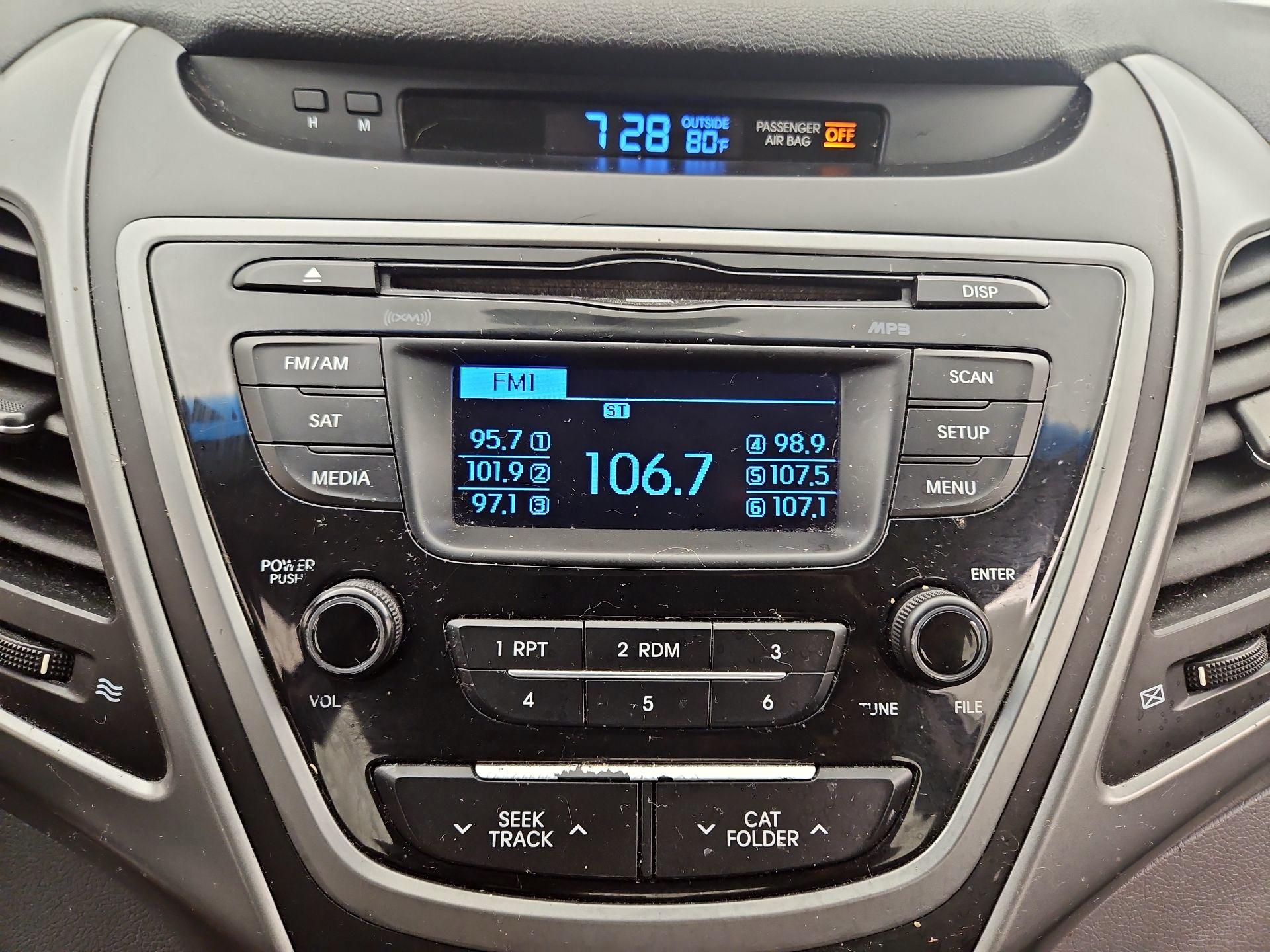 Thumbnail: 2016 Hyundai Elantra - 14