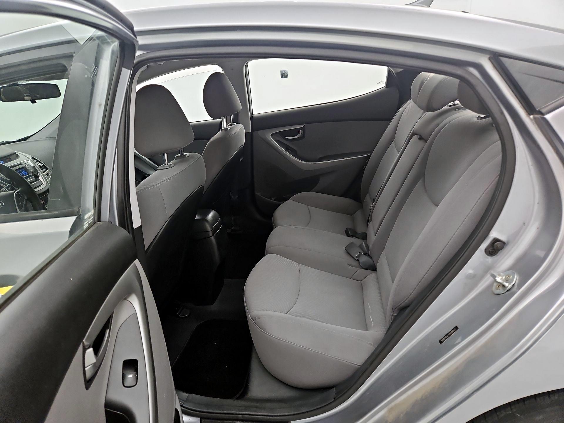 Thumbnail: 2016 Hyundai Elantra - 17