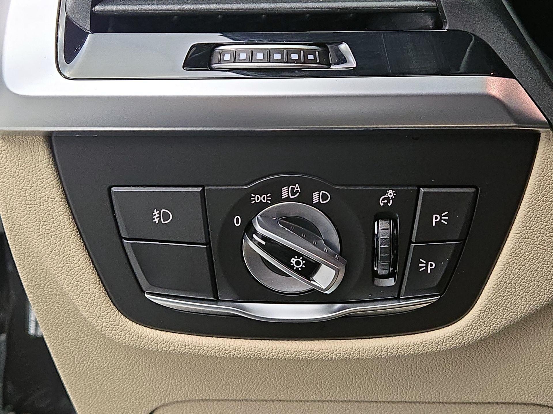 Thumbnail: 2020 BMW X3 - 13