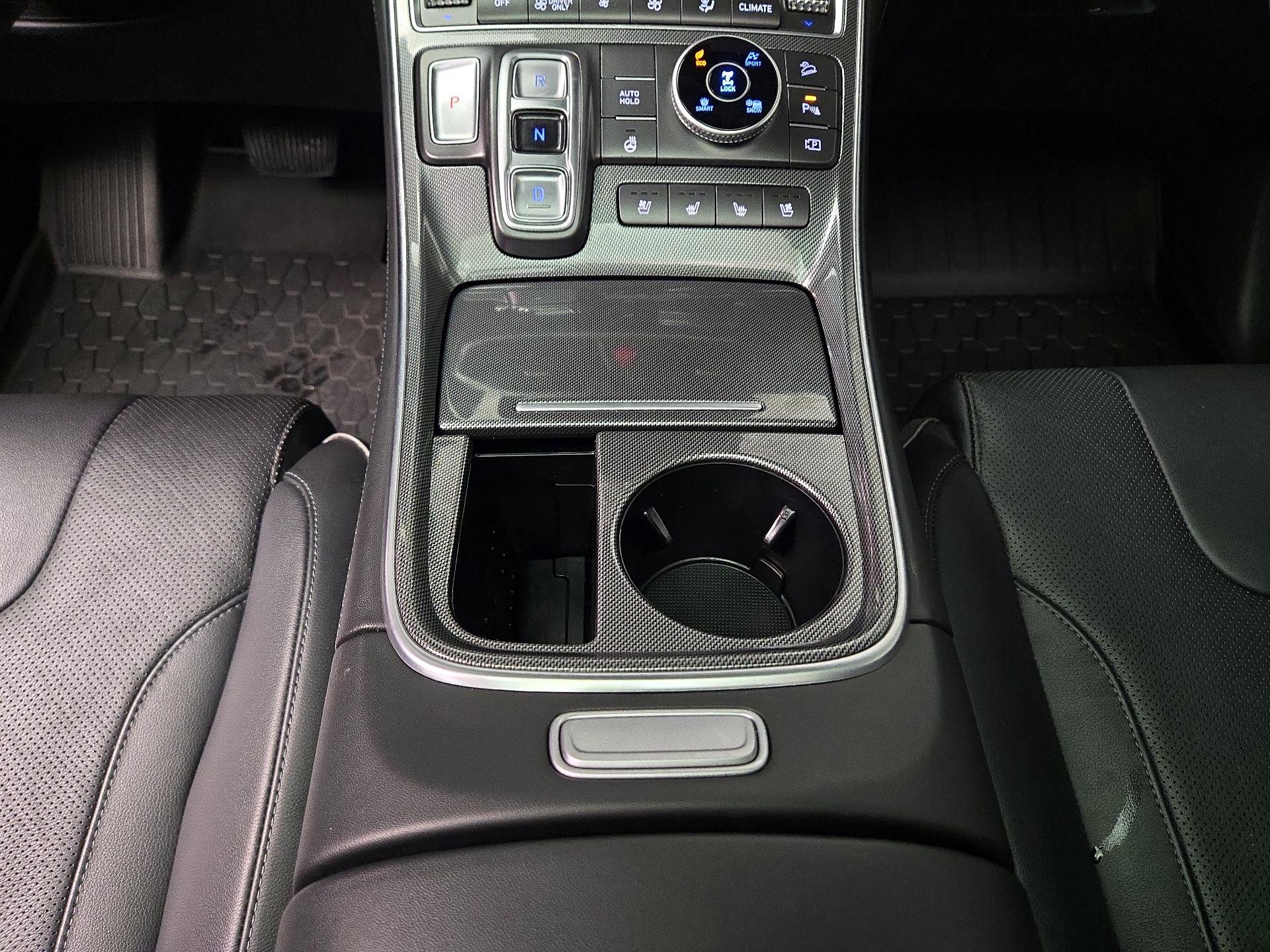 Thumbnail: 2022 Hyundai Santa Fe - 18