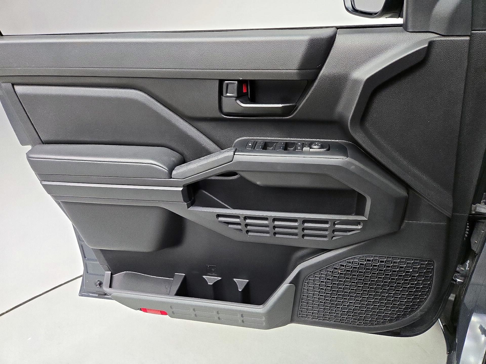 Thumbnail: 2024 Toyota Tacoma - 12