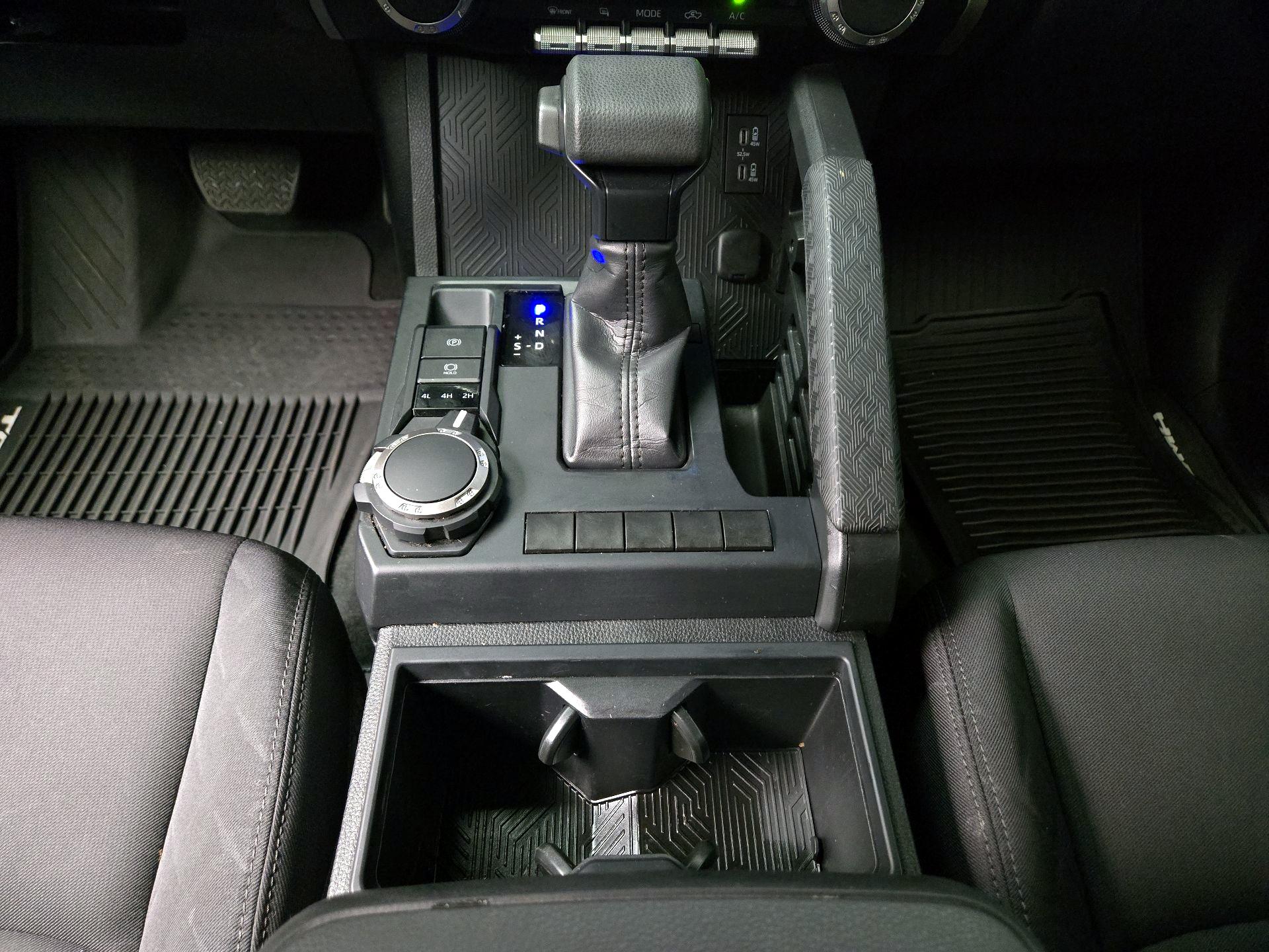 Thumbnail: 2024 Toyota Tacoma - 17