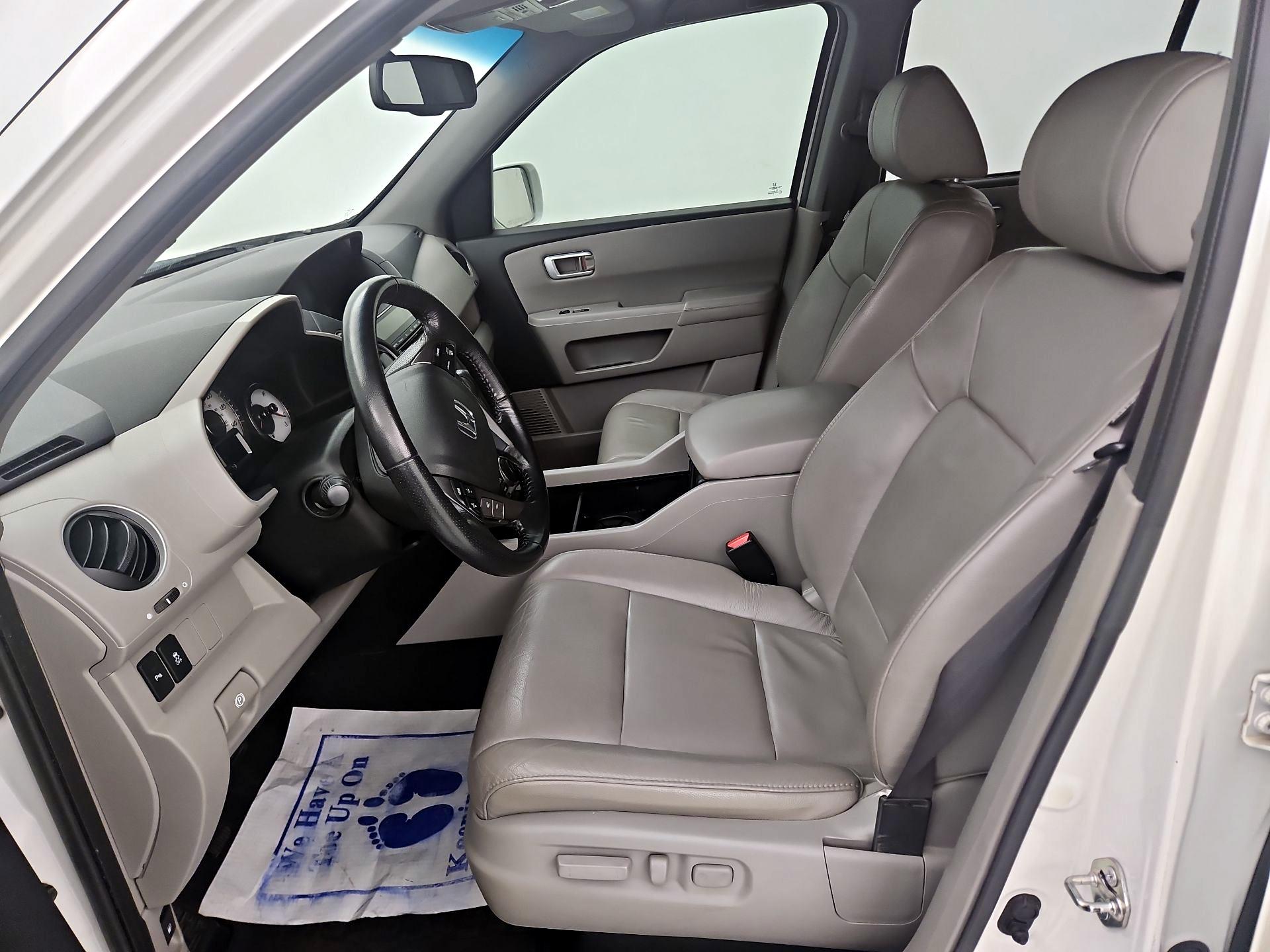 Thumbnail: 2015 Honda Pilot - 11
