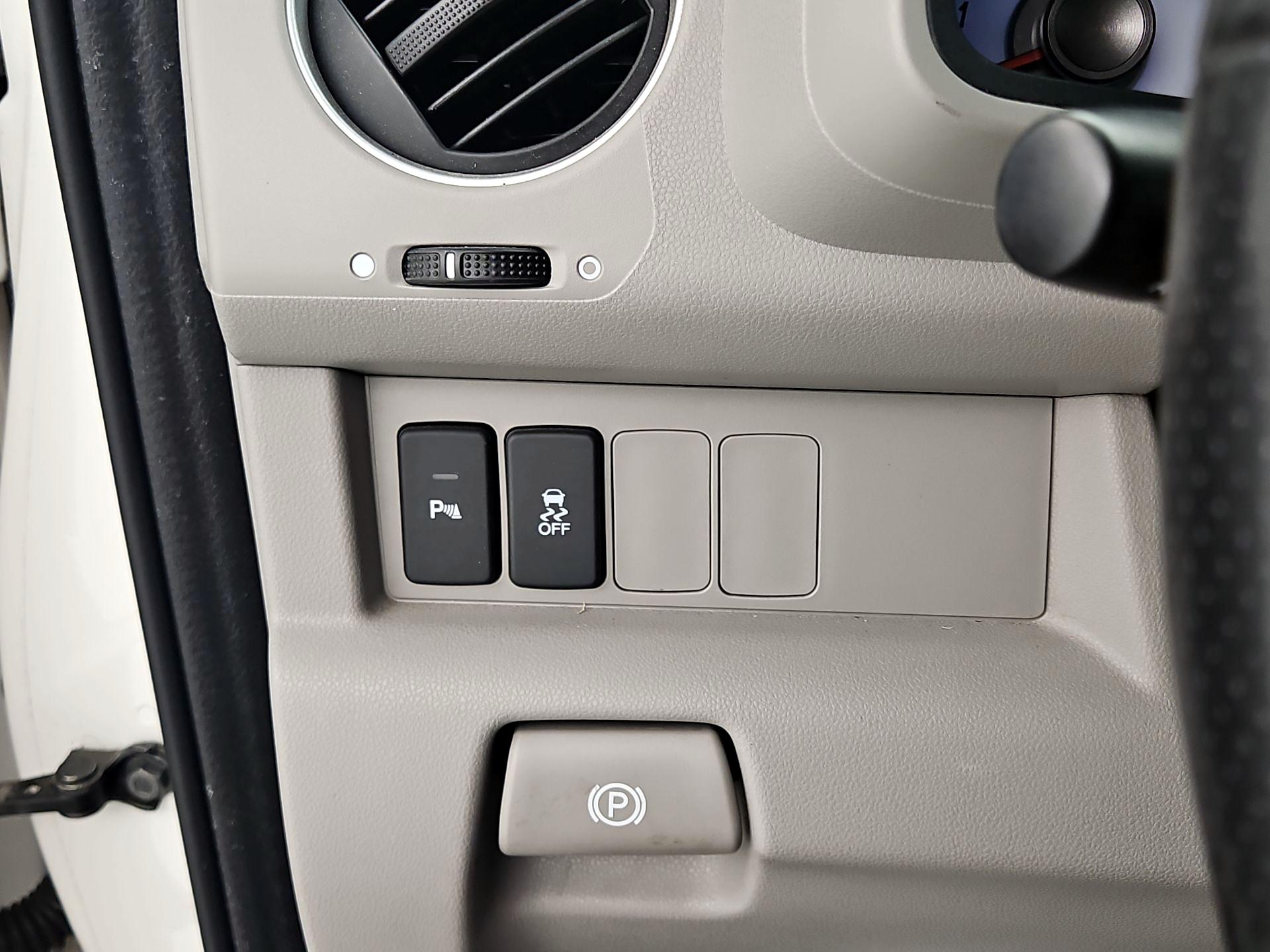Thumbnail: 2015 Honda Pilot - 13