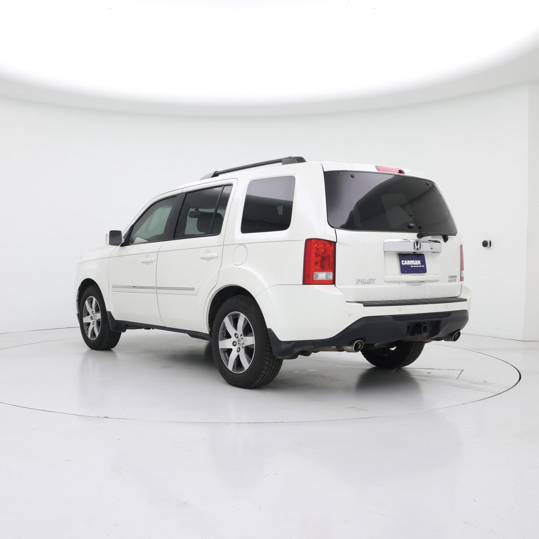 Thumbnail: 2015 Honda Pilot - 2