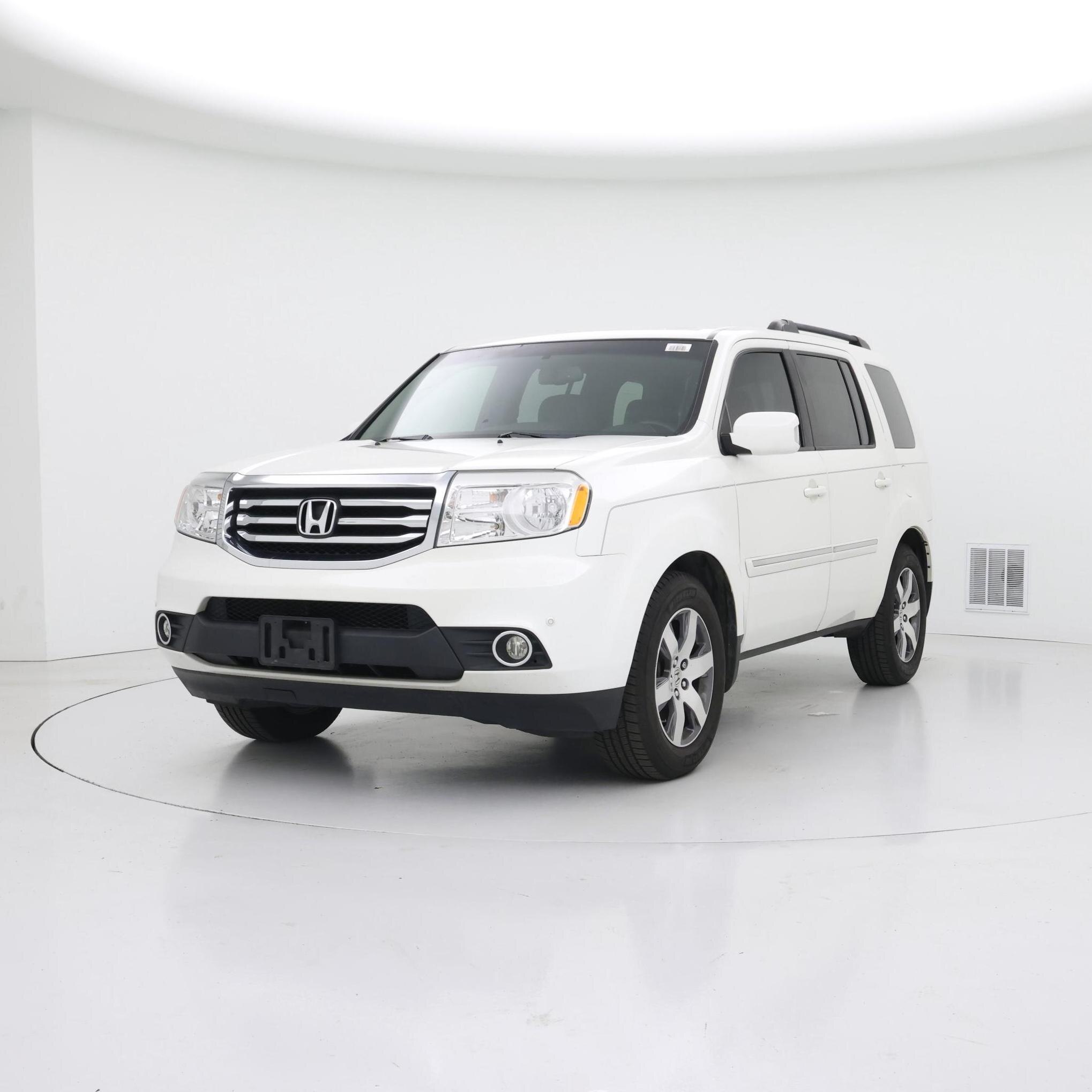 Thumbnail: 2015 Honda Pilot - 4