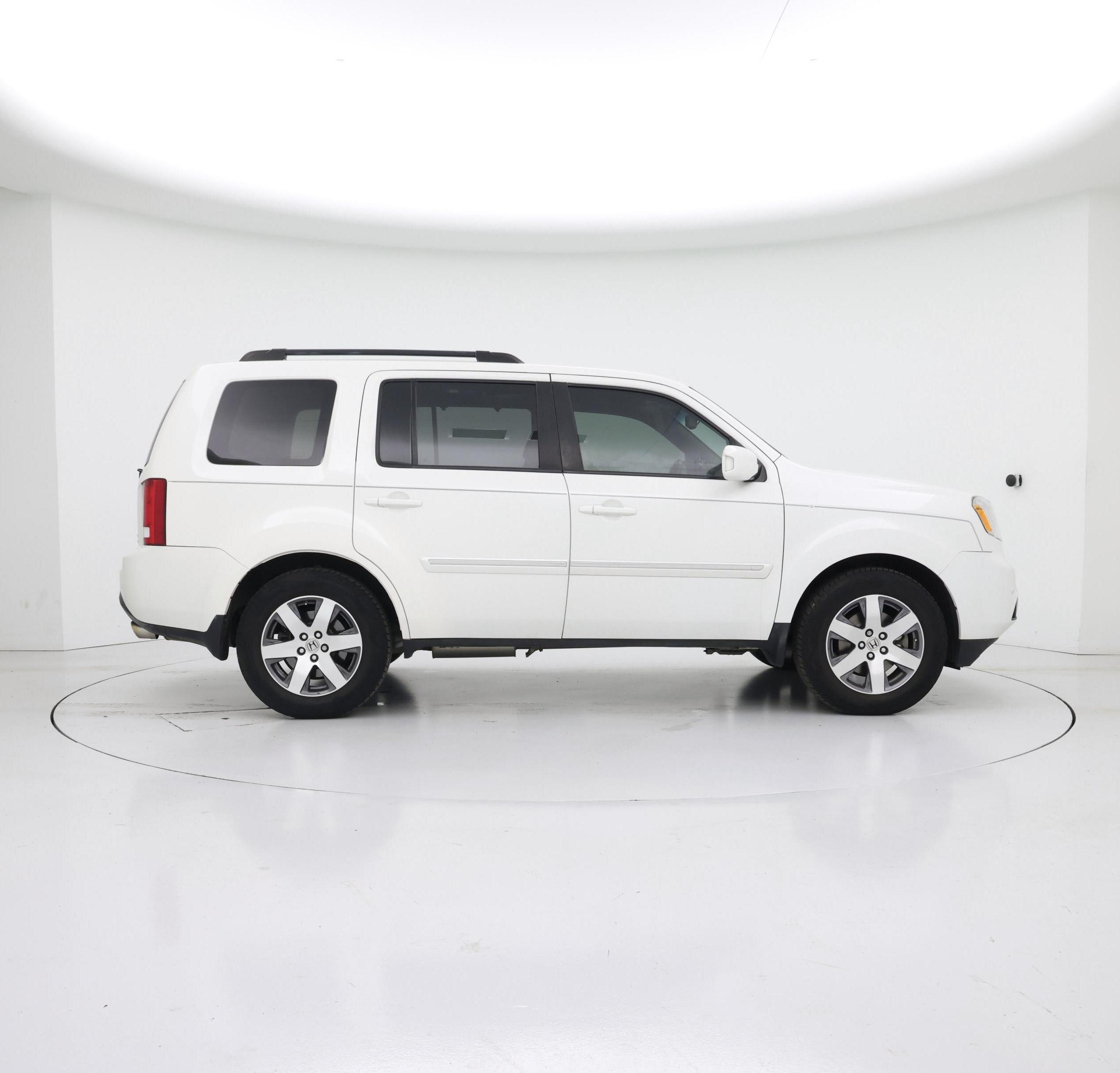 Thumbnail: 2015 Honda Pilot - 7