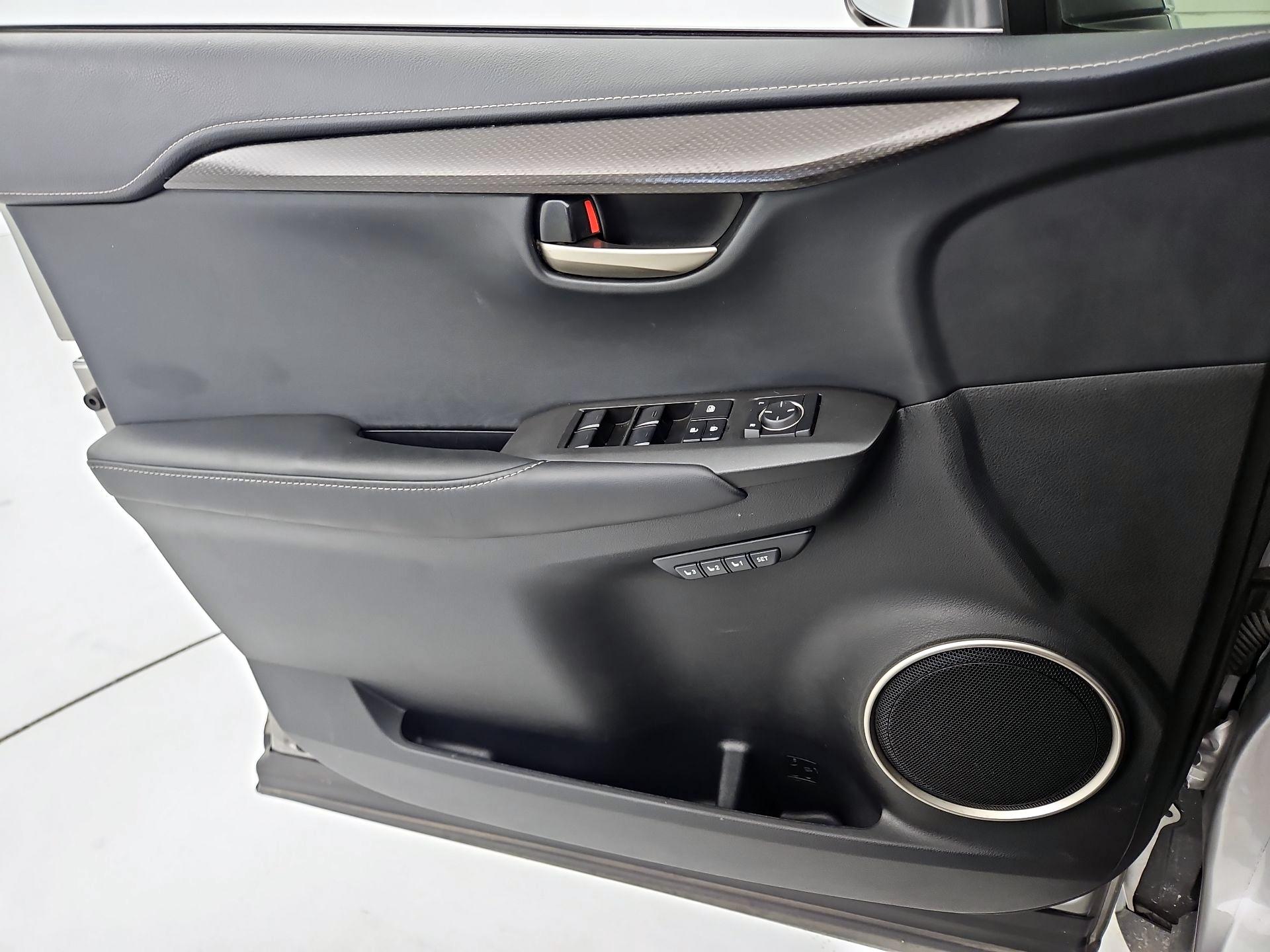 Thumbnail: 2016 Lexus NX - 12