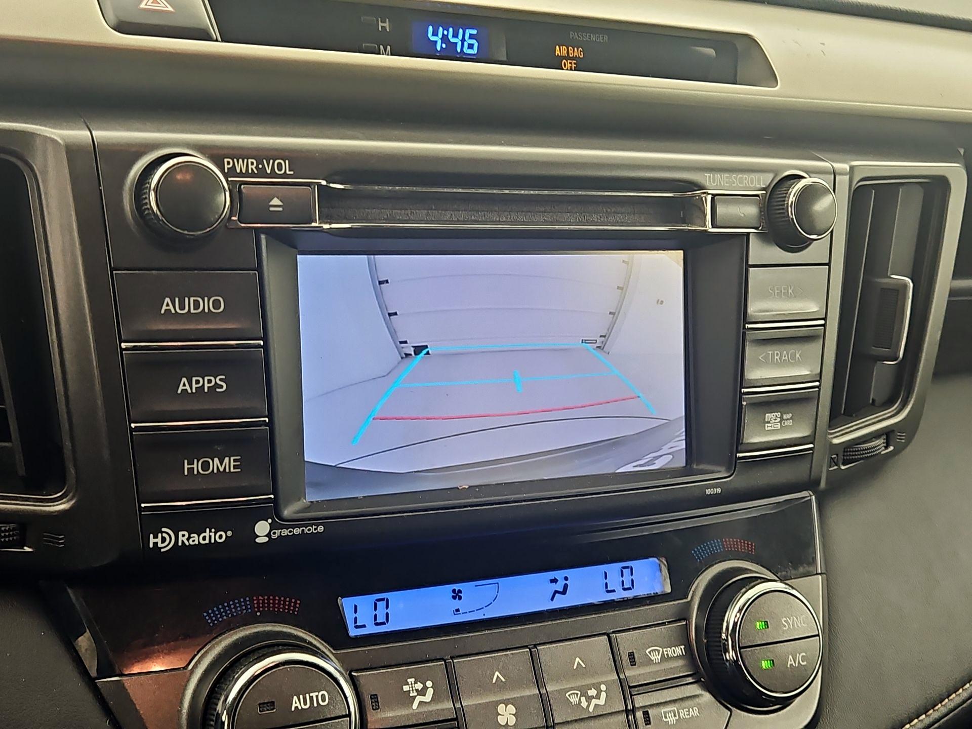 Thumbnail: 2015 Toyota RAV4 - 14