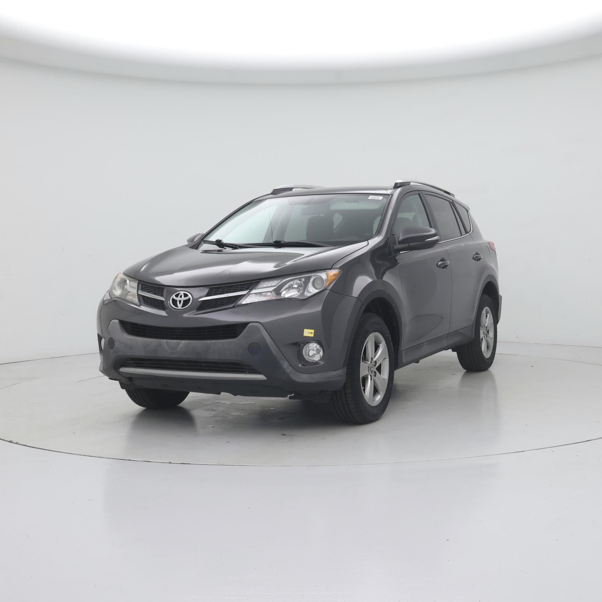 Thumbnail: 2015 Toyota RAV4 - 4