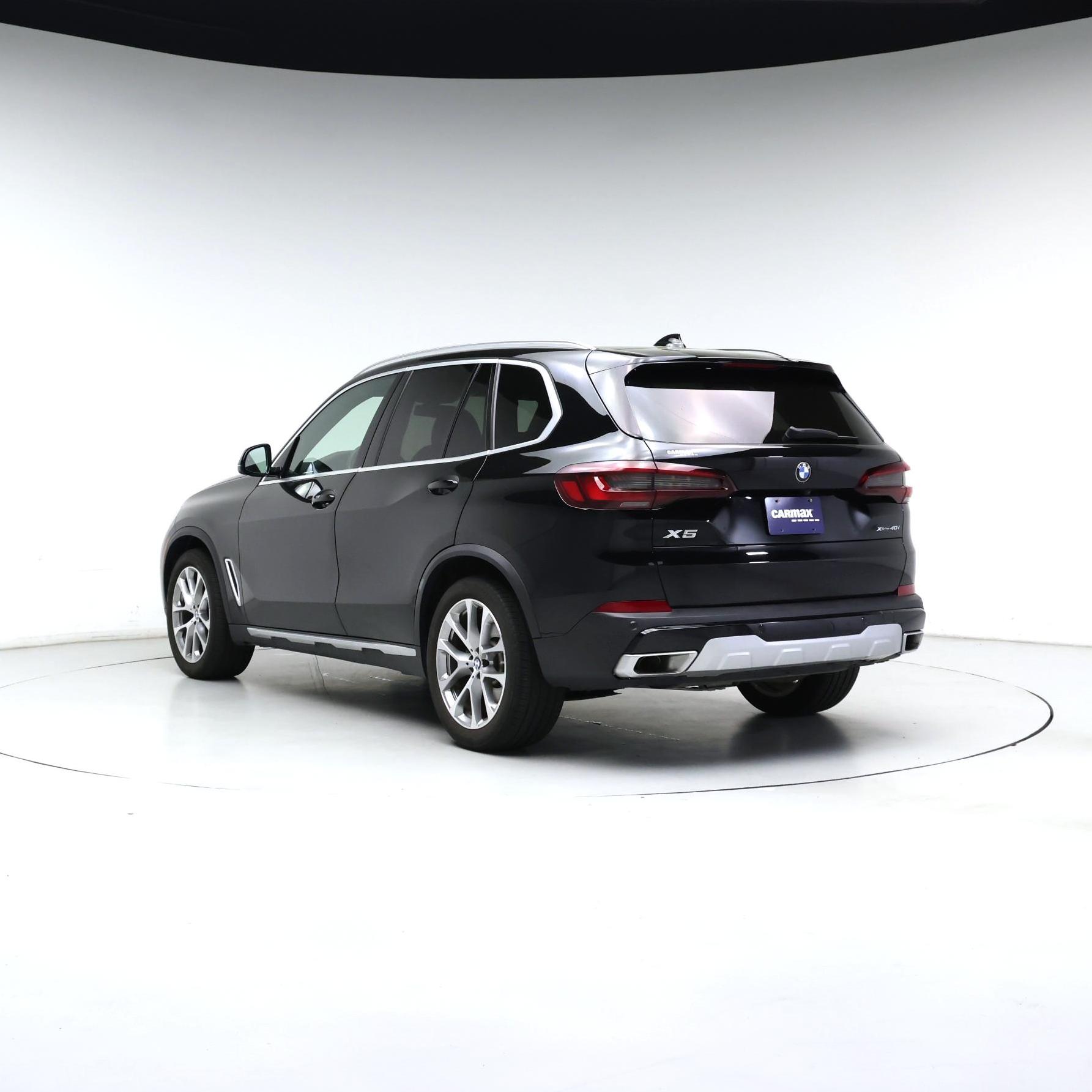 Thumbnail: 2023 BMW X5 - 2